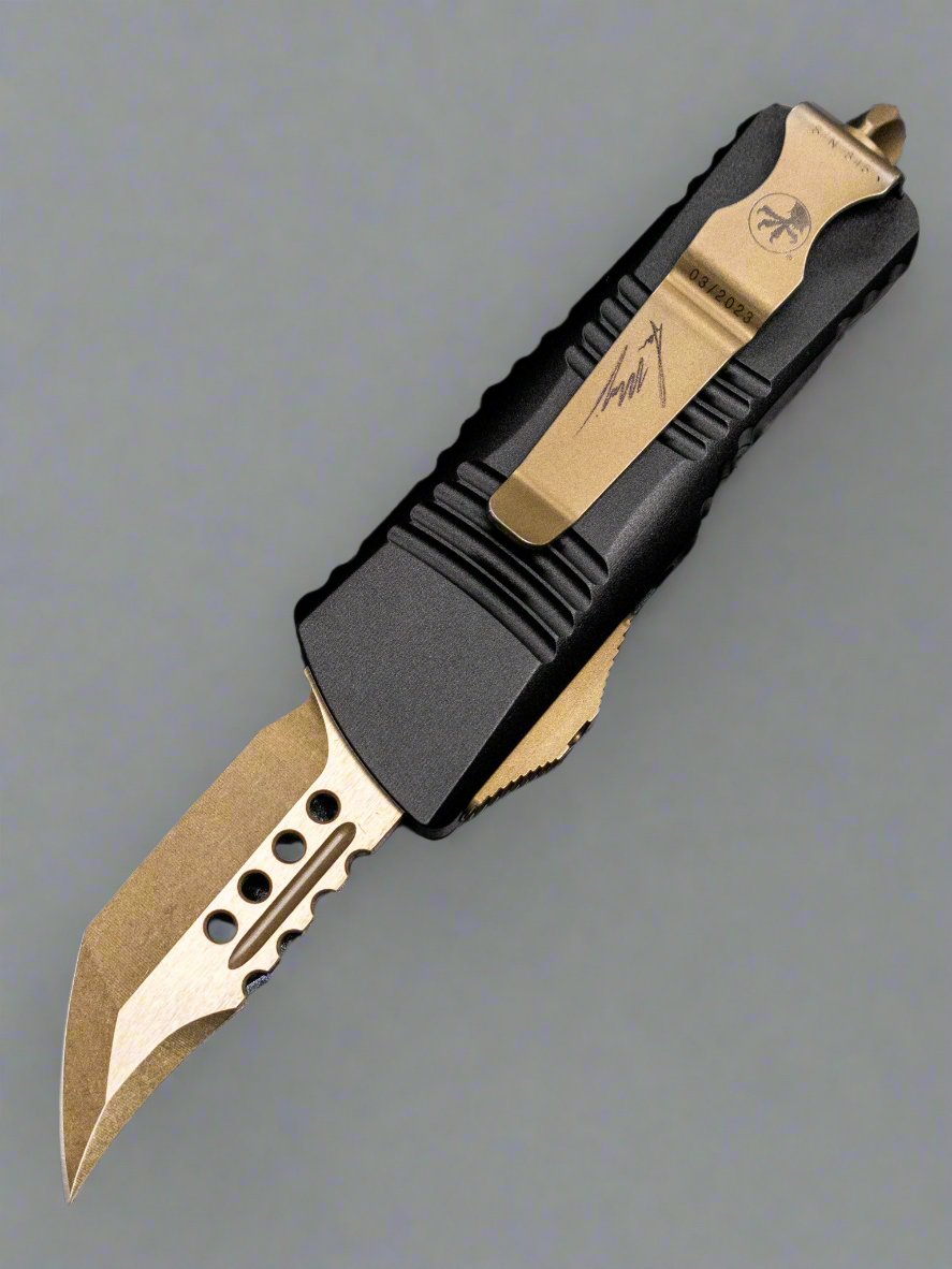 Pre Owned Like New MICROTECH MINI TROODON OTF KNIFE- HELLHOUND EDGE- BLACK HANDLE-BRONZE FINISHED BLADE 819-13 S
