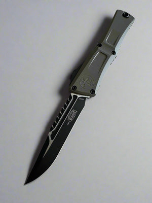 Microtech Knives Combat Troodon Gen III Interceptor Natural Clear Standard Signature Series 1217-1 NCS