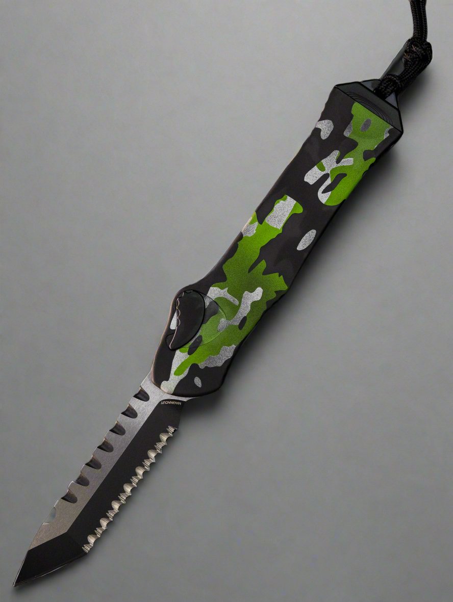 Heretic Hydra V3 Heretic Camo Aluminum Handle & Two Tone Cerakote Tanto Full Serrated MagnaCut H006-10C-HCAMO