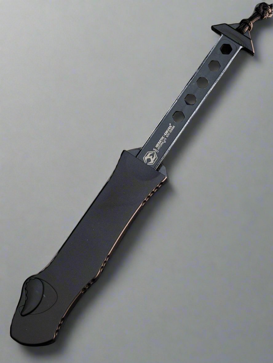 Heretic Hydra V3 Tactical Black Aluminum Handle & 2 Tone DLC Tanto MagnaCut Full Serrated H006-11C-T