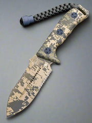 Pre Owned Microtech Crosshair Knife Digital Camo Fixed Double Edge (Digi Camo SER) 105-5