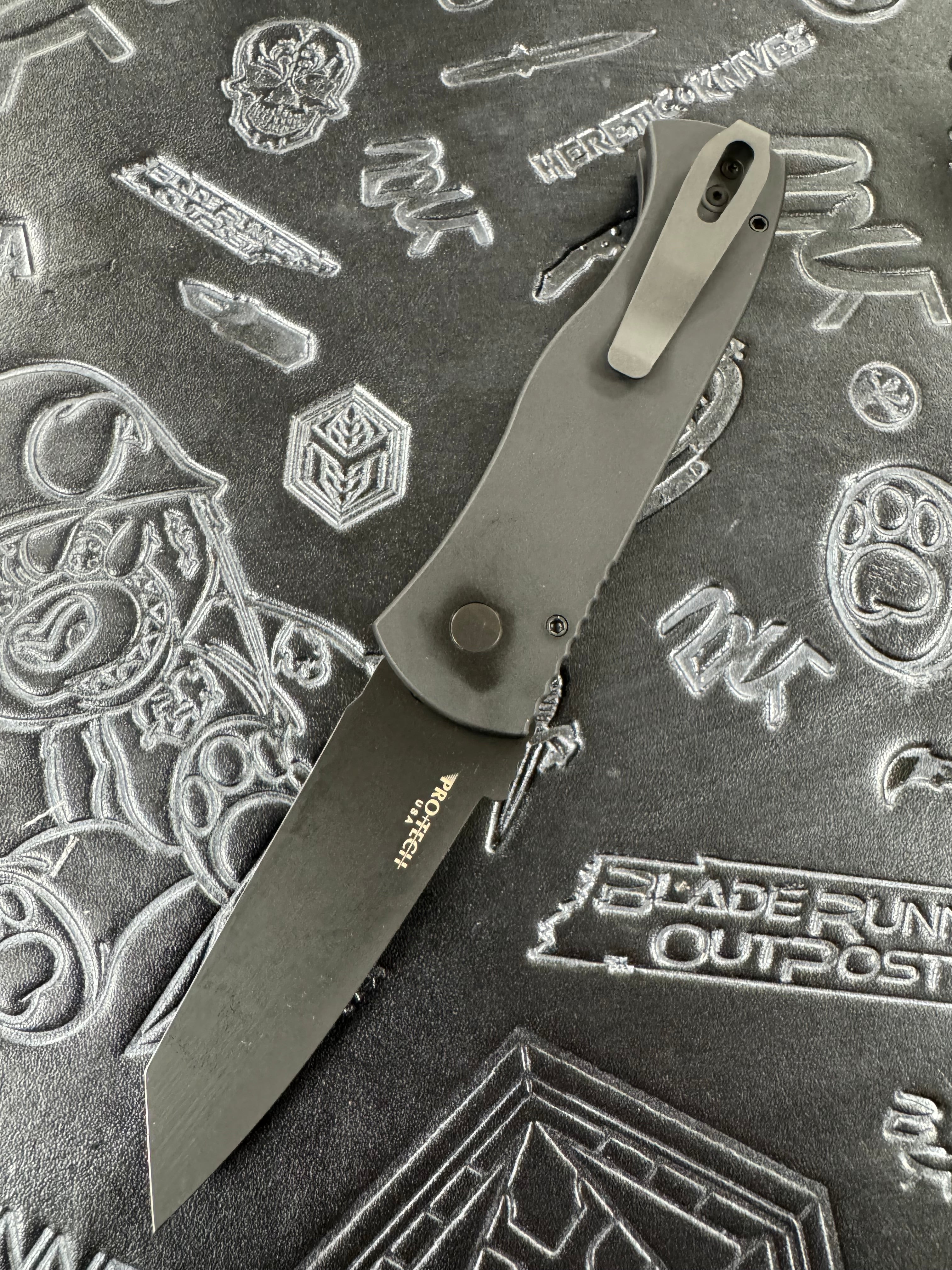 Pro-Tech Emerson CQC7 Auto Black Handle w/ DLC 154-CM 2024 Cancon CQC7.1