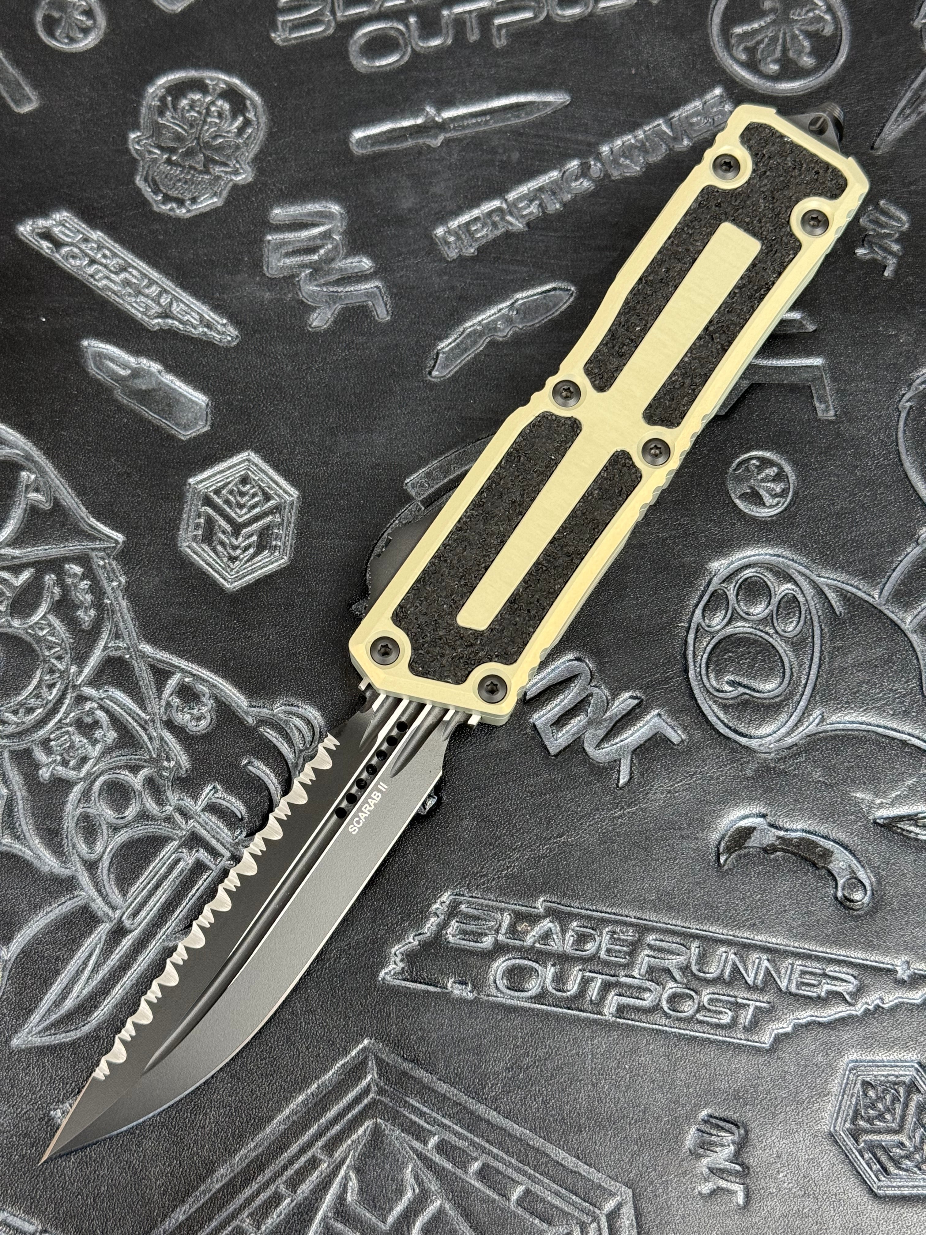 Microtech Scarab 2 Gen 3 - Black D/E-S Full Serrated w/ Sand Handles - Scarab II Gen III - 1180-3 SN