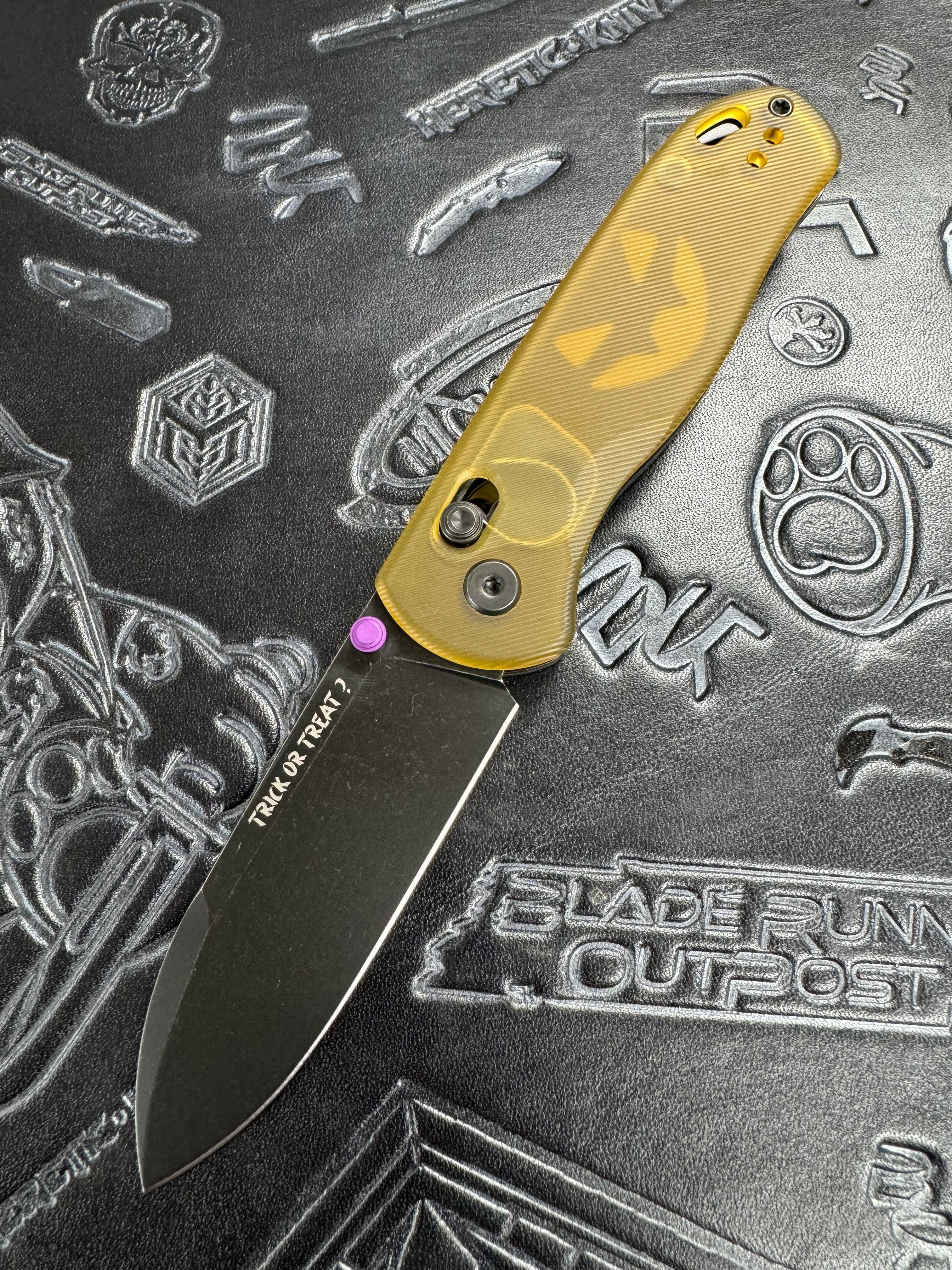 Kizer Drop Bear Halloween Edition PEI Clutch Lock Nitro V