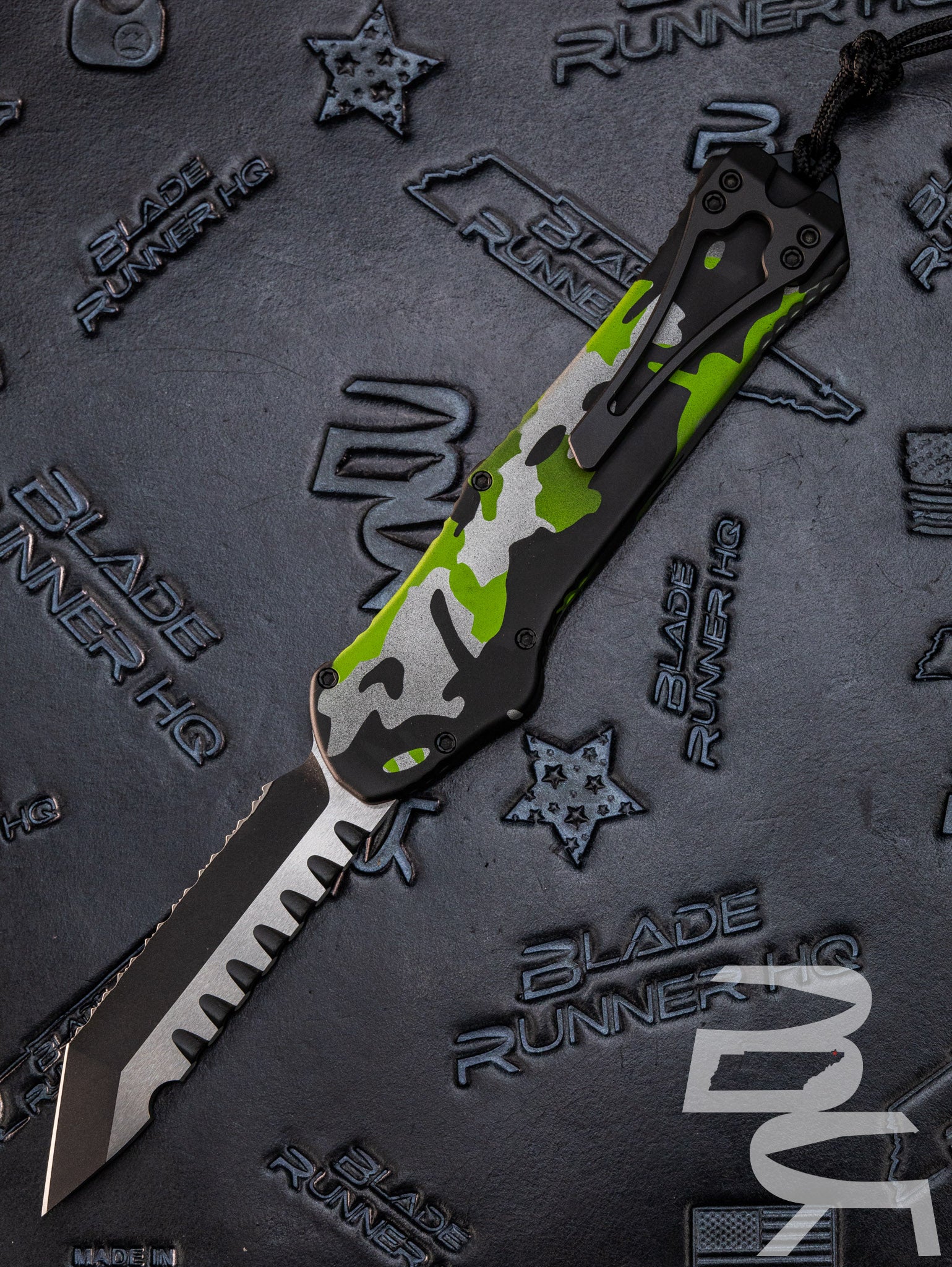 Heretic Hydra V3 Heretic Camo Aluminum Handle & Two Tone Cerakote Tanto Full Serrated MagnaCut H006-10C-HCAMO