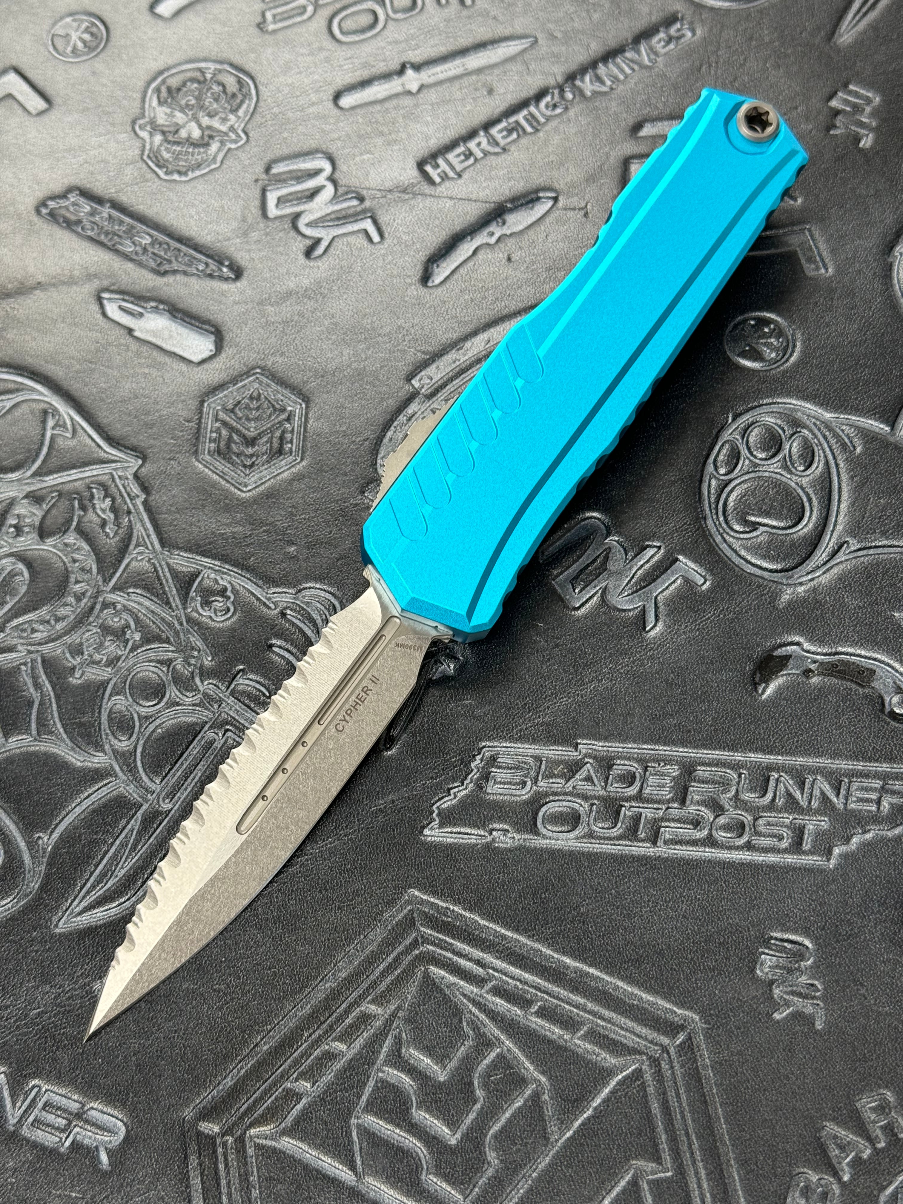 Microtech Cypher II D/E Full Serrated Stonewash w/ Turquoise Handle 1242-12 TQ