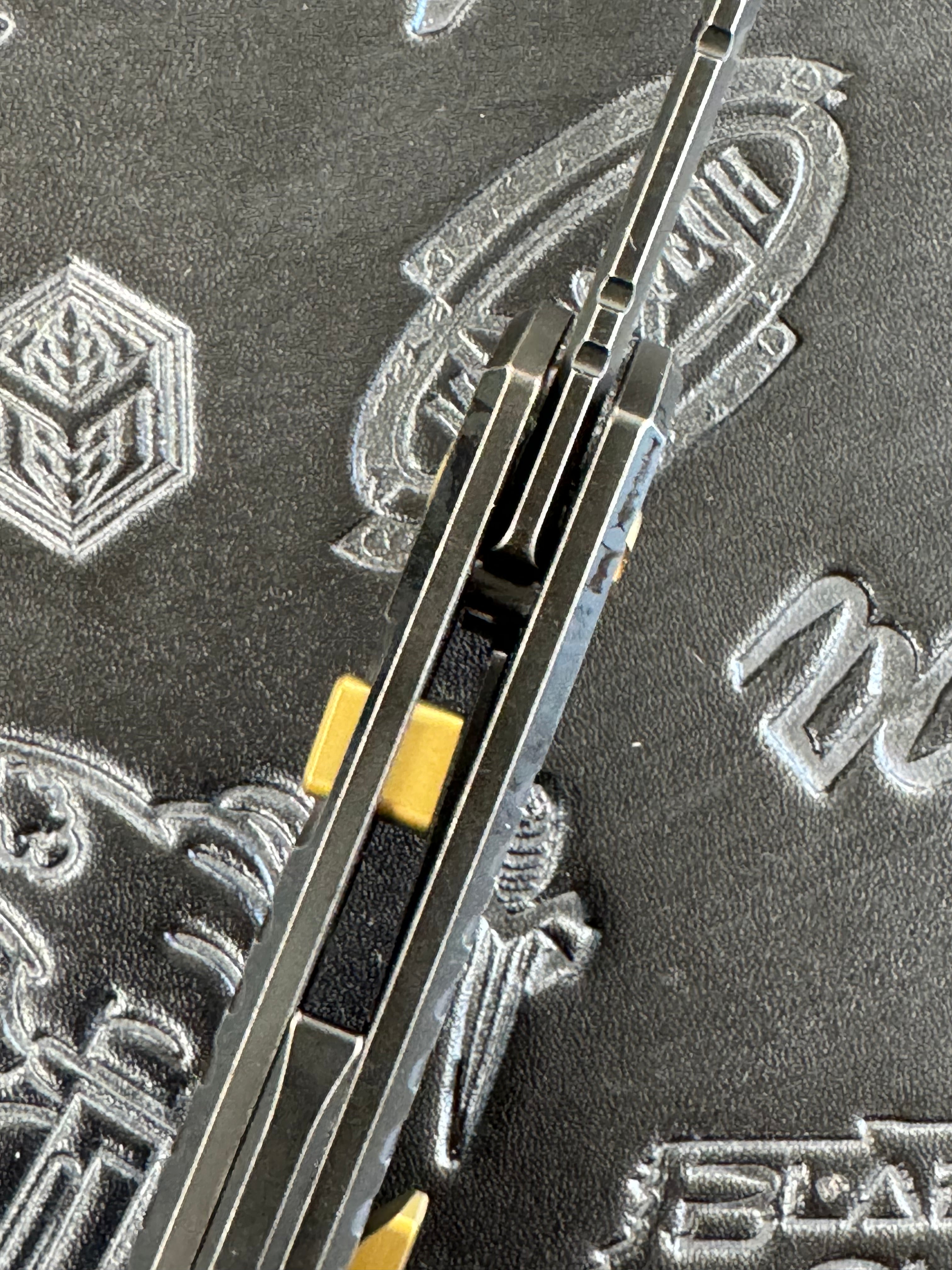 Vosteed RSKAOS - Top Liner Lock (3.46" M390 Wharncliffe Black Stonewash Blade & Titanium Handle) - A0901