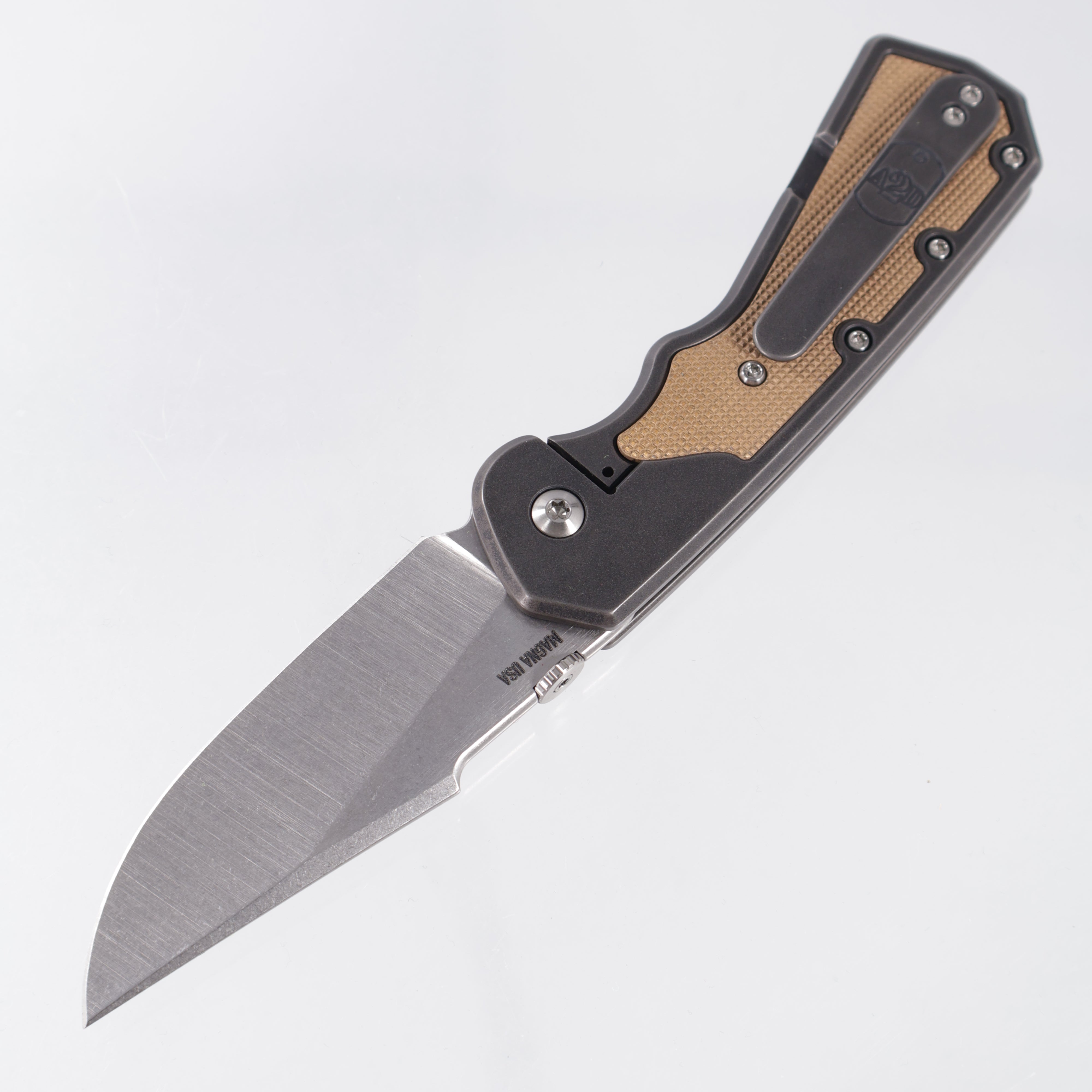 Attn2Detail Mercantile Delta Gen4 Harpoon Rising Grind - Blackened Titanium w/ 20 LPI Bronze Inlays - Stonewash Satin Magnacut