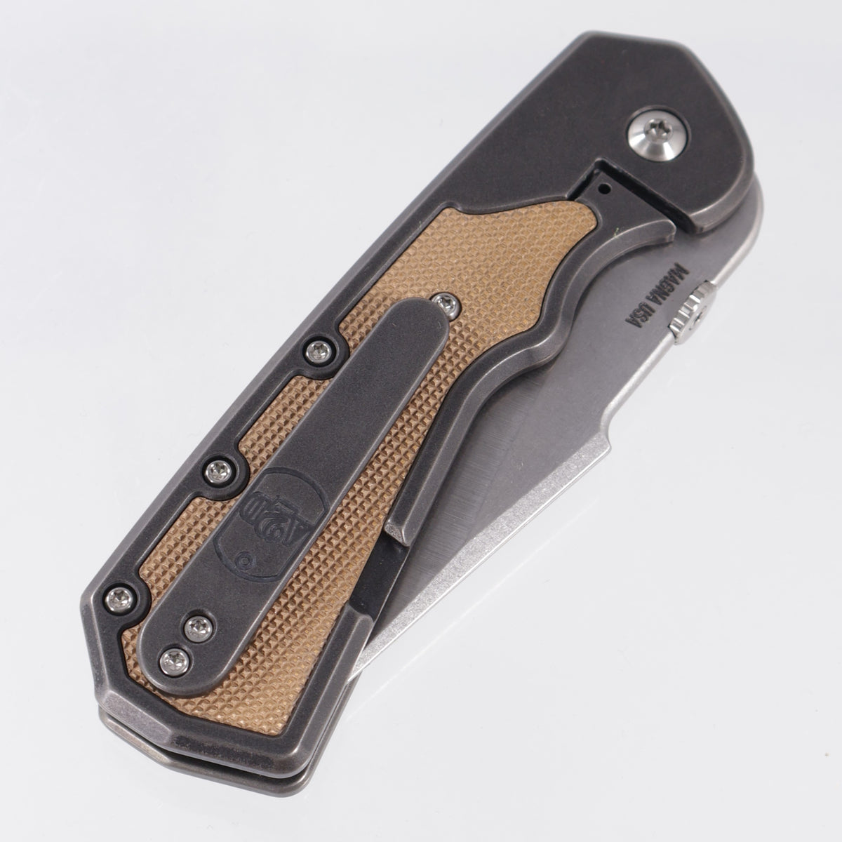 Attn2Detail Mercantile Delta Gen4 Harpoon Rising Grind - Blackened Titanium w/ 20 LPI Bronze Inlays - Stonewash Satin Magnacut