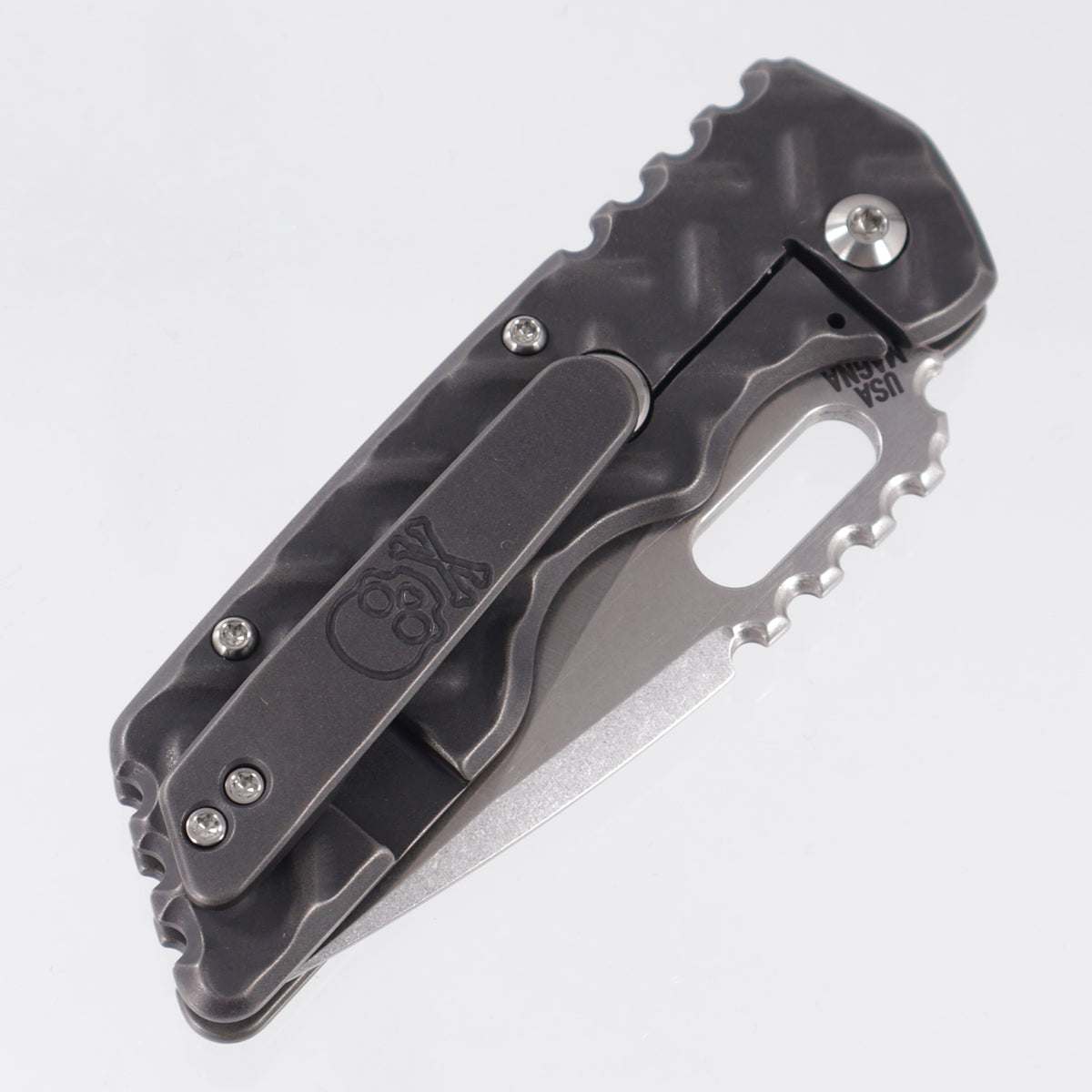 Attn2Detail Mercantile Mk.2 Bravo Medium Gen4 Hissatsu Rising Grind - Blackwash Treadplate Titanium  - Stonewash Satin Magnacut - A2D