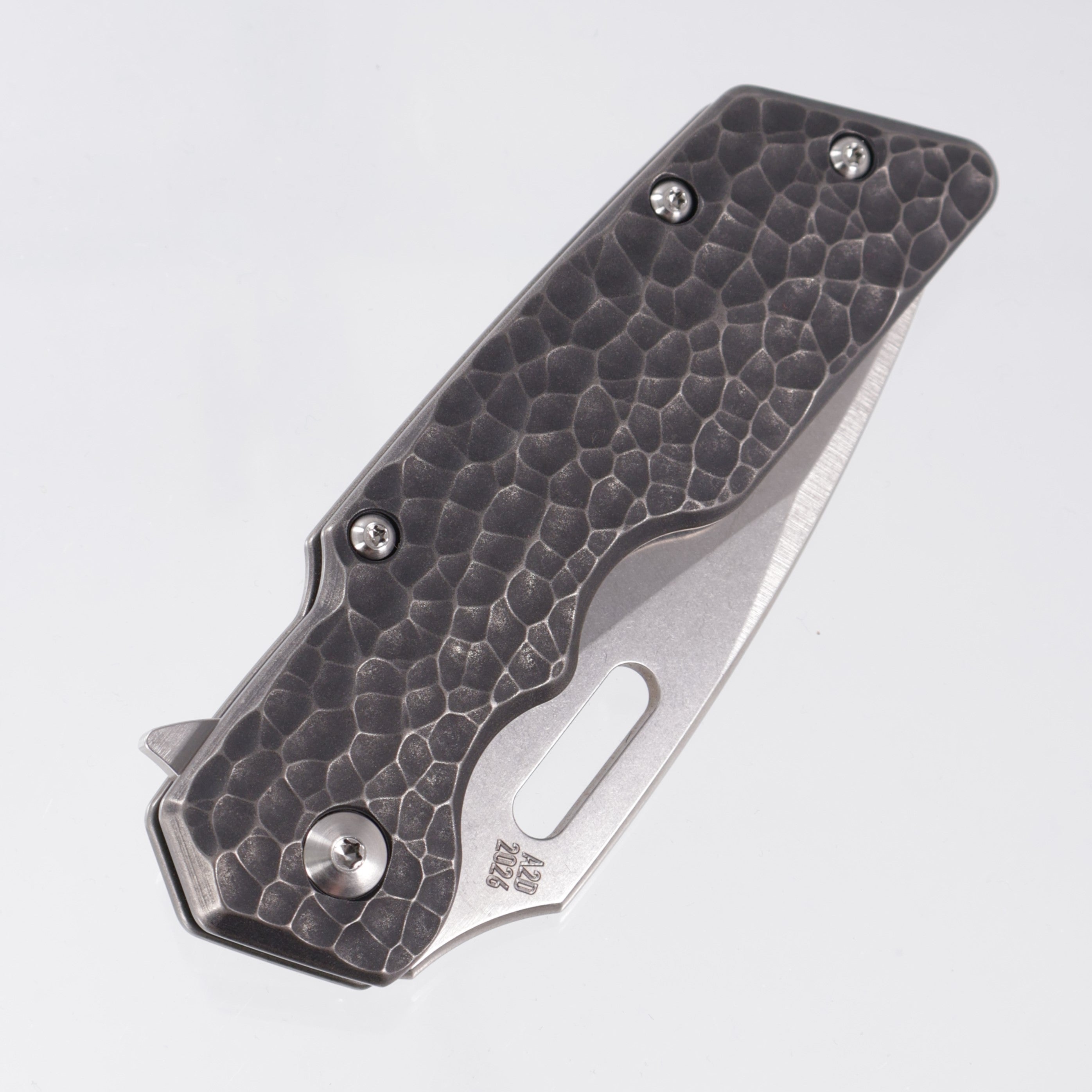Attn2Detail Mercantile Mk.1 Large Gen4 Drop Point Rising Grind - Blackwash Hammered Titanium - Stonewash Satin Magnacut