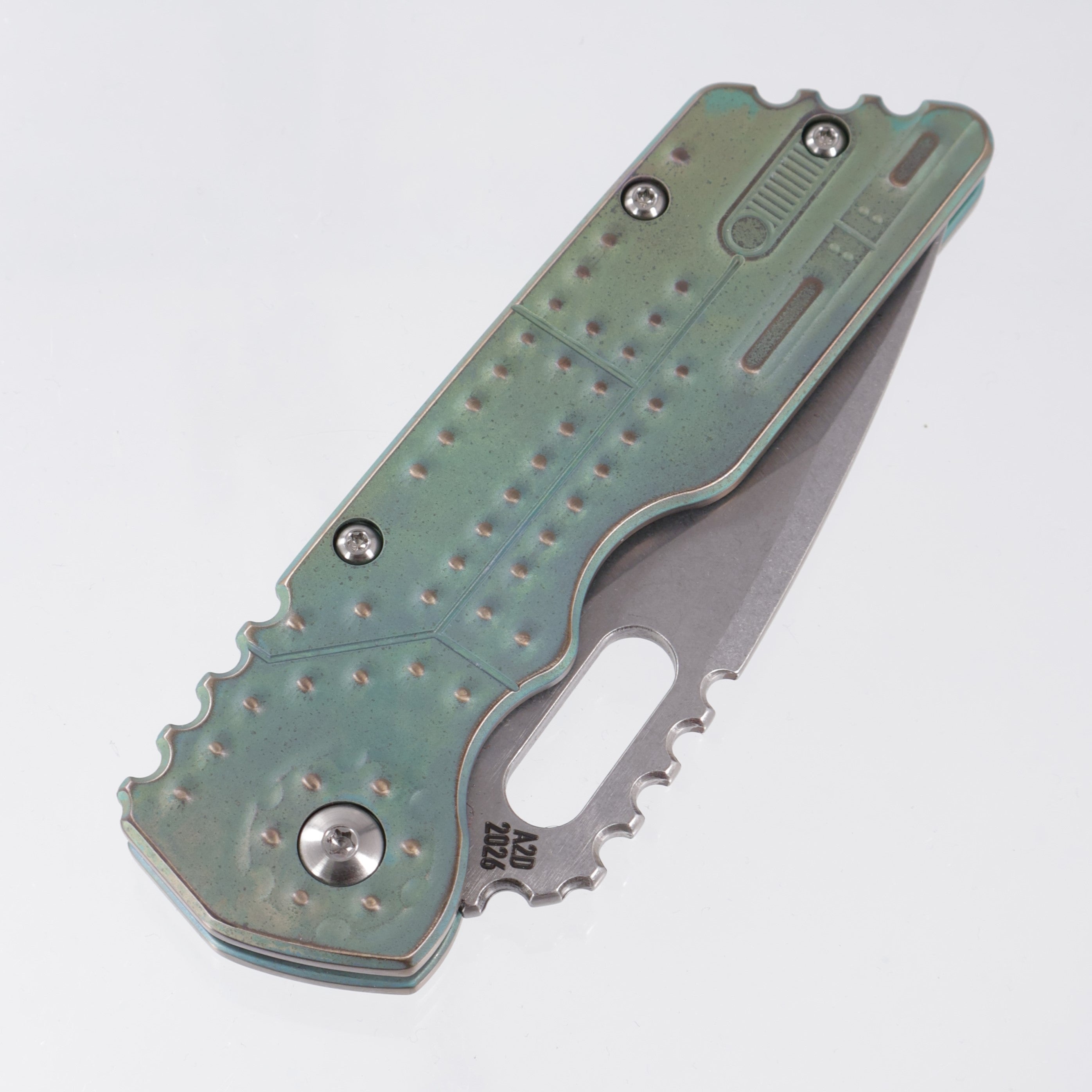 Attn2Detail Mercantile Mk.2 Large Gen4 Drop Point Rising Grind - Shipwreck Ano Tank Machining Titanium - Stonewash Satin Magnacut