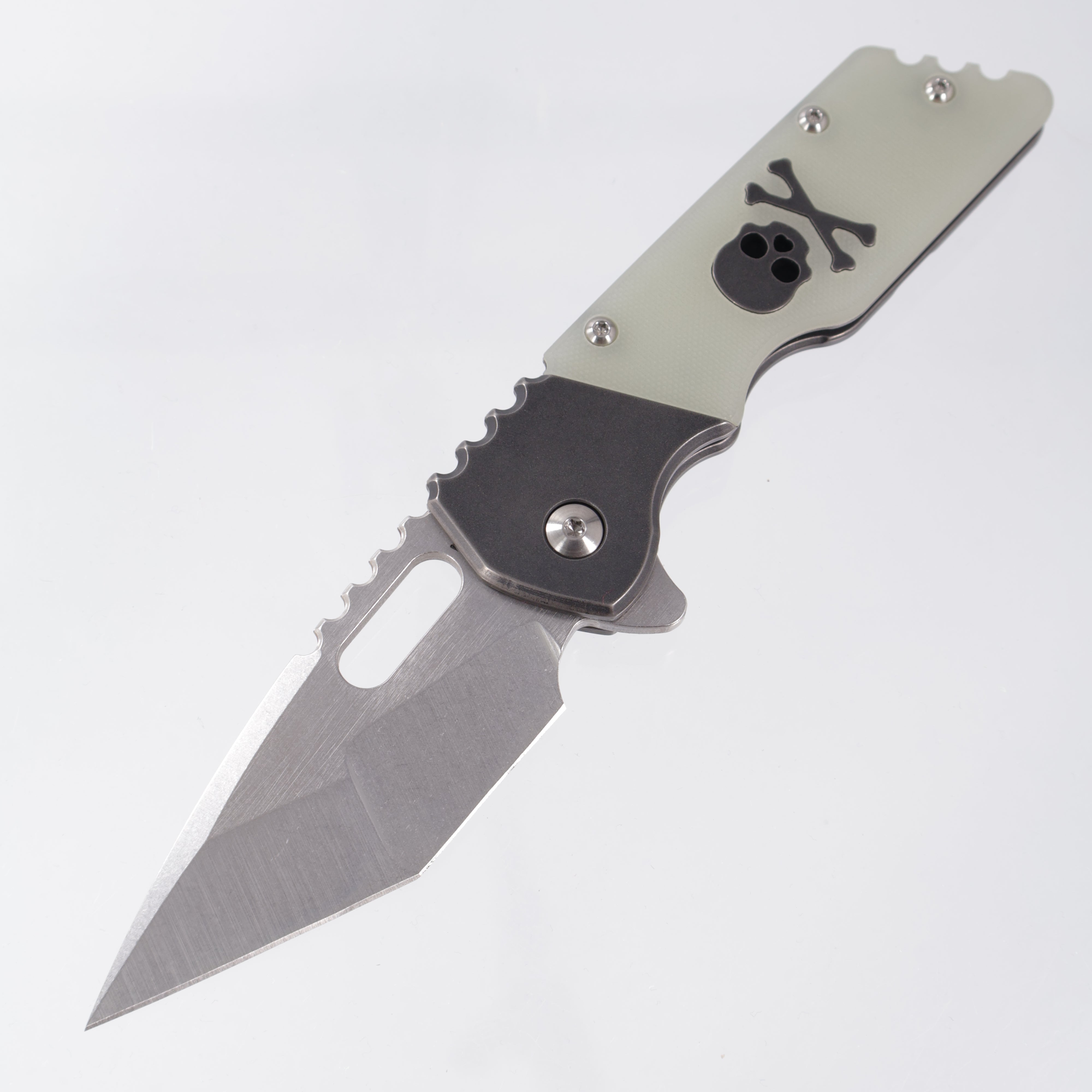 Attn2Detail Mercantile Mk.2 Large Gen4 Hissatsu Compound Grind - Blackened Titanium w/ Jade G10 Skull & Crossbones Inlay - Stonewash Satin Magnacut