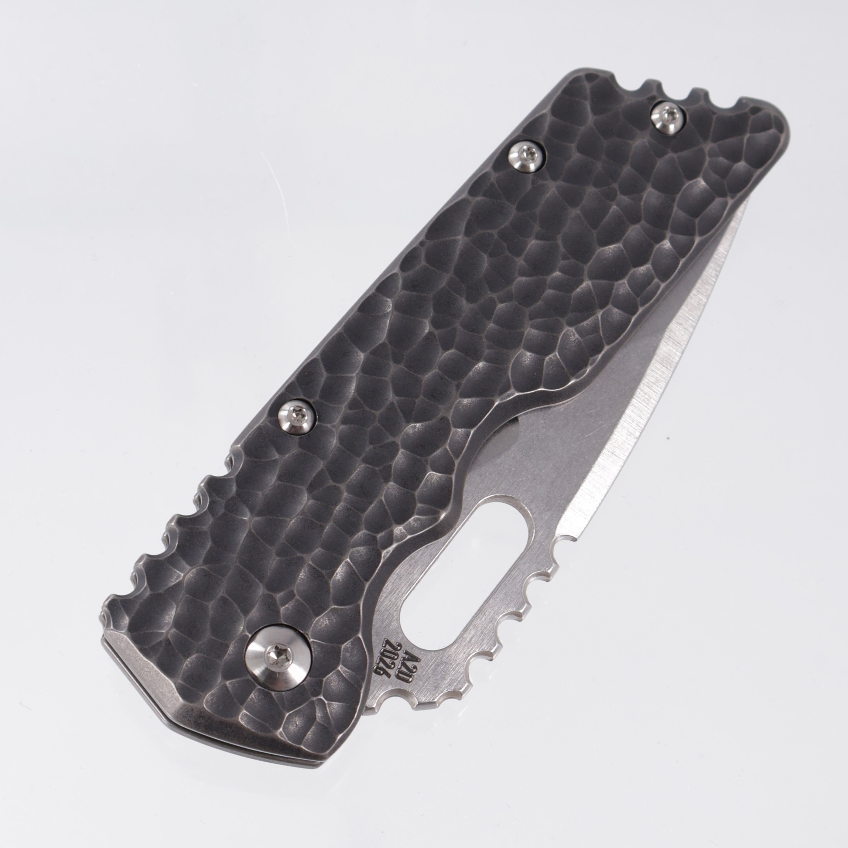 Attn2Detail Mercantile Mk.2 Large Gen4 Hissatsu Compound Grind - Blackened Hammered Titanium - Stonewash Satin Magnacut