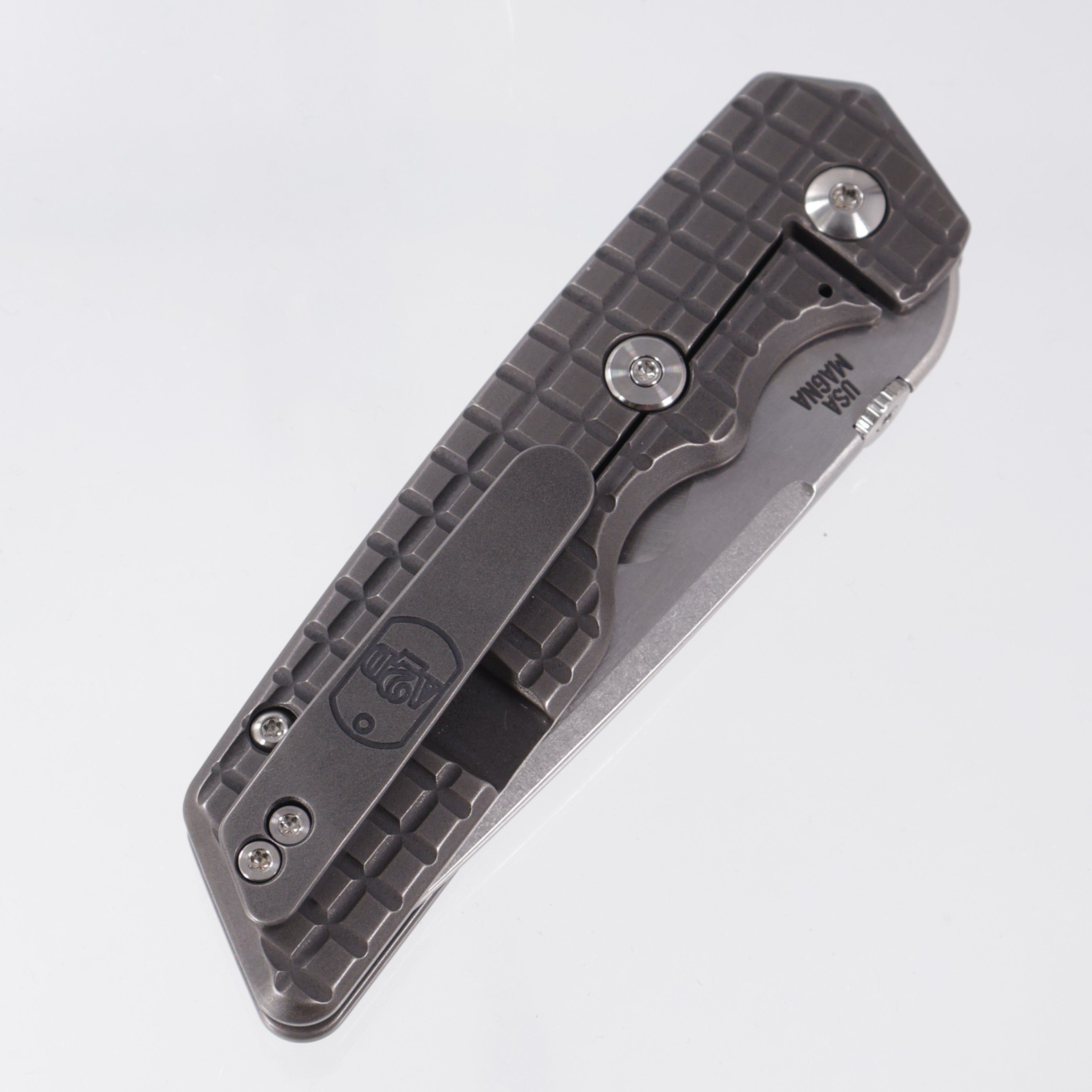 Attn2Detail Mercantile Mk.3 Large Gen4 Hissatsu Compound Grind - Blackened Contoured Frag Titanium - Stonewash Satin Magnacut