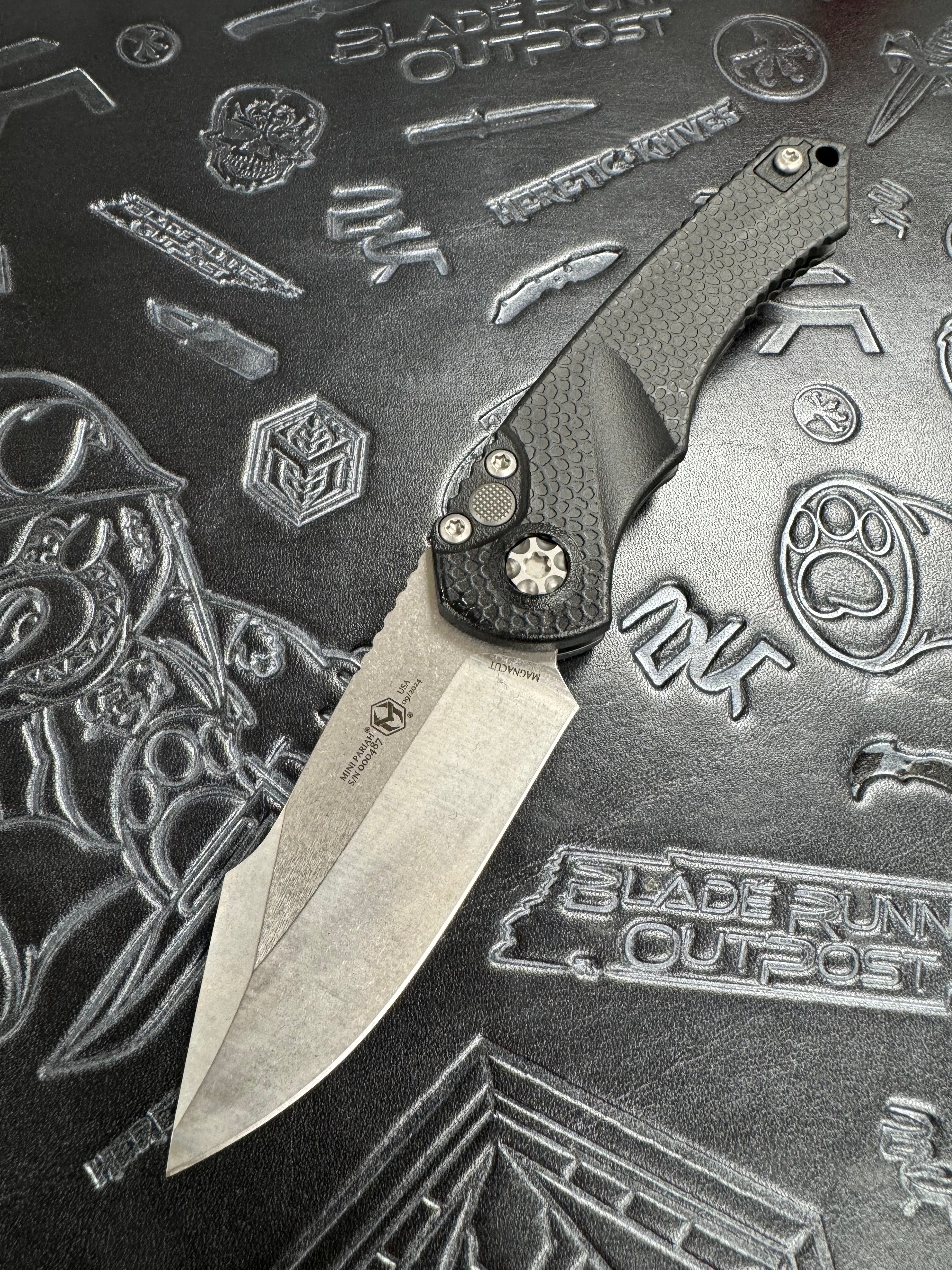 Heretic Knives Mini Pariah Auto Single Edge Stonewash standard H054-2A