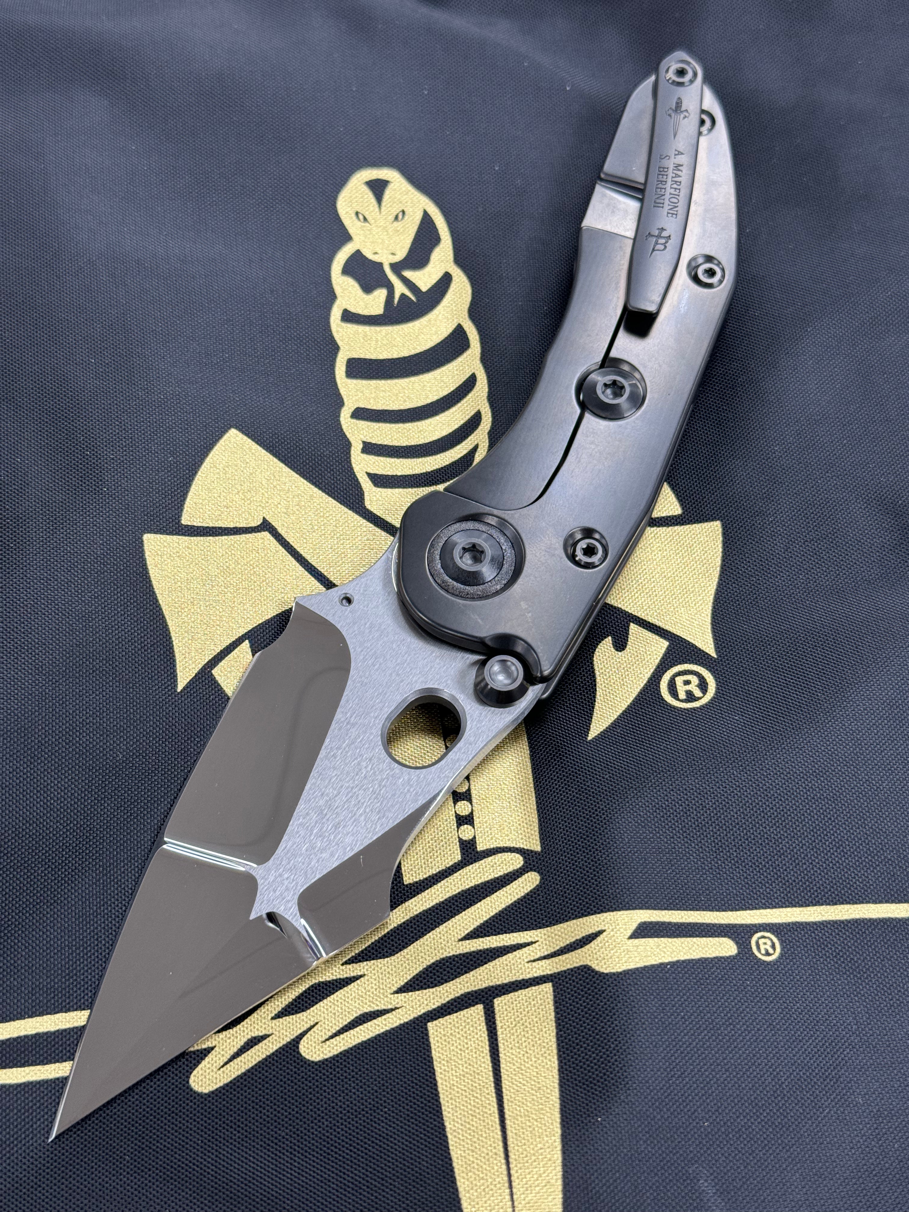 Marfione Custom & Borka Blades Collab - Stitch Darkstar Liquid Metal (Mirror Polished) Tritium Insert Blade, DLC Frag Handle