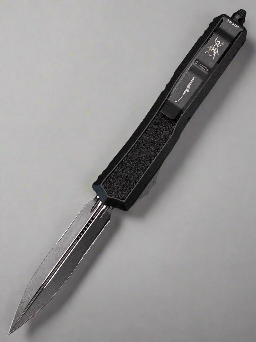 Microtech 206-2TS Makora D/E Partial Serrate - Black Handle - Black Blade - Signature Series
