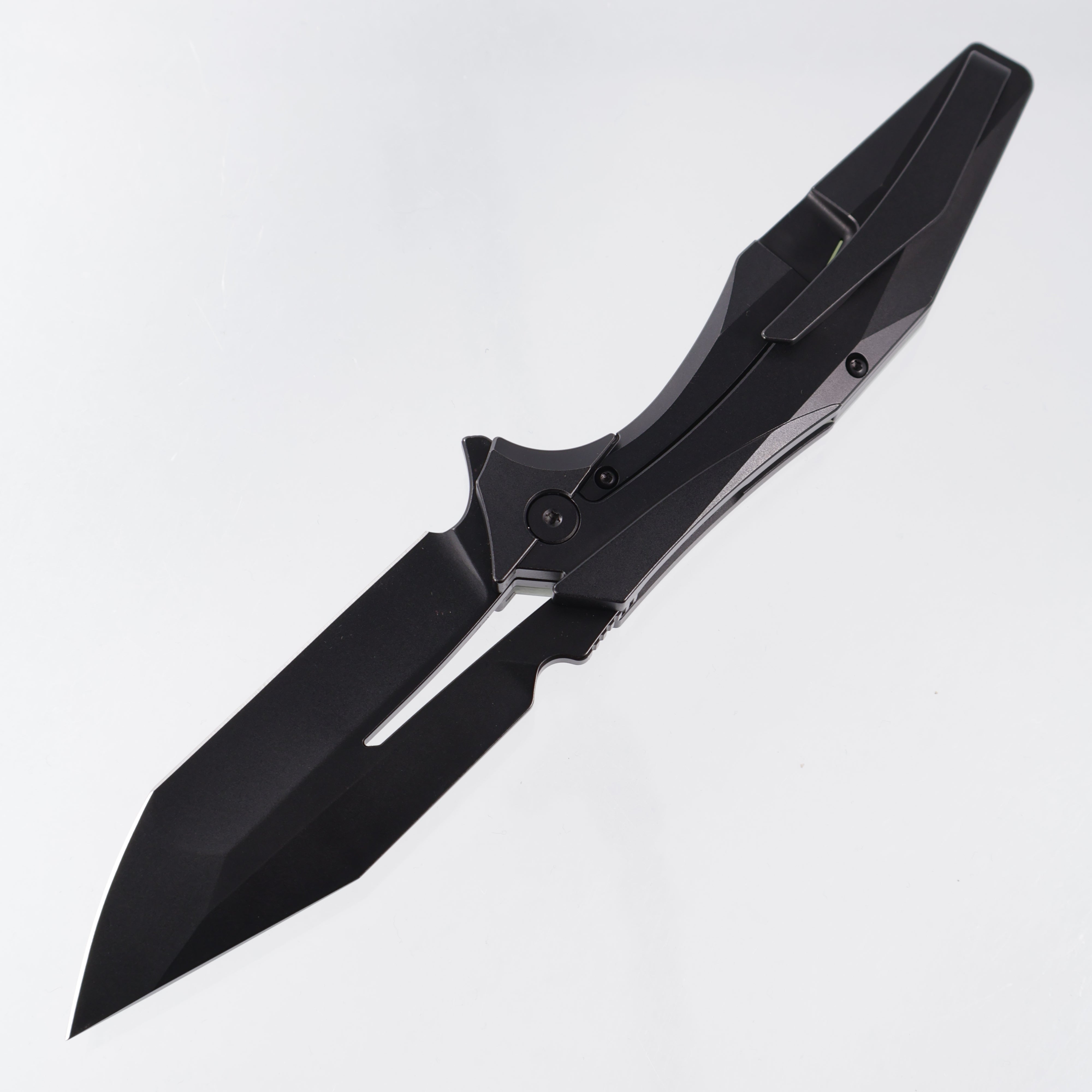 Arcane Design x Isham Bladeworks Plexus - Black PVD Titanium w/ Jade G10 - Black PVD Magnacut