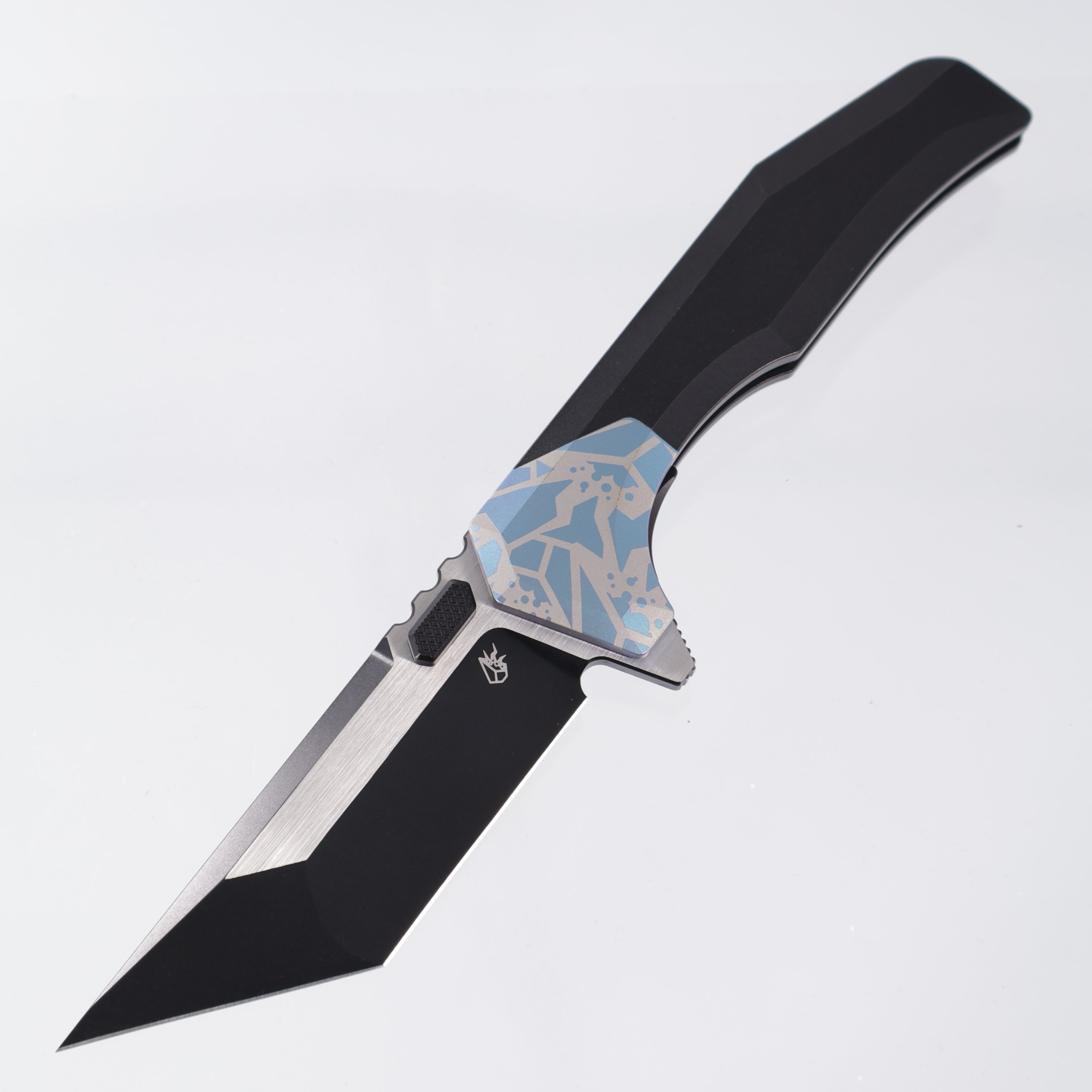 Arcane Design NECRONAUT V3 - Blue Arcane Camo Bolsters & PVD Ti Handle - Two-Tone Magnacut