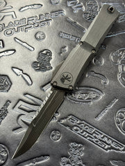 Microtech Knives Combat Troodon Gen III LT Interceptor Vegas Forge DLC Damascus & Black Hefted Handle w/ Two Tone DLC Hardware Signature Series 1217-16 MS4