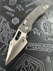 Microtech Knives Manual Stitch RAM LOK Fluted Carbon Fiber & Satin M390MK Signature Series 169RL-4 FLCFS