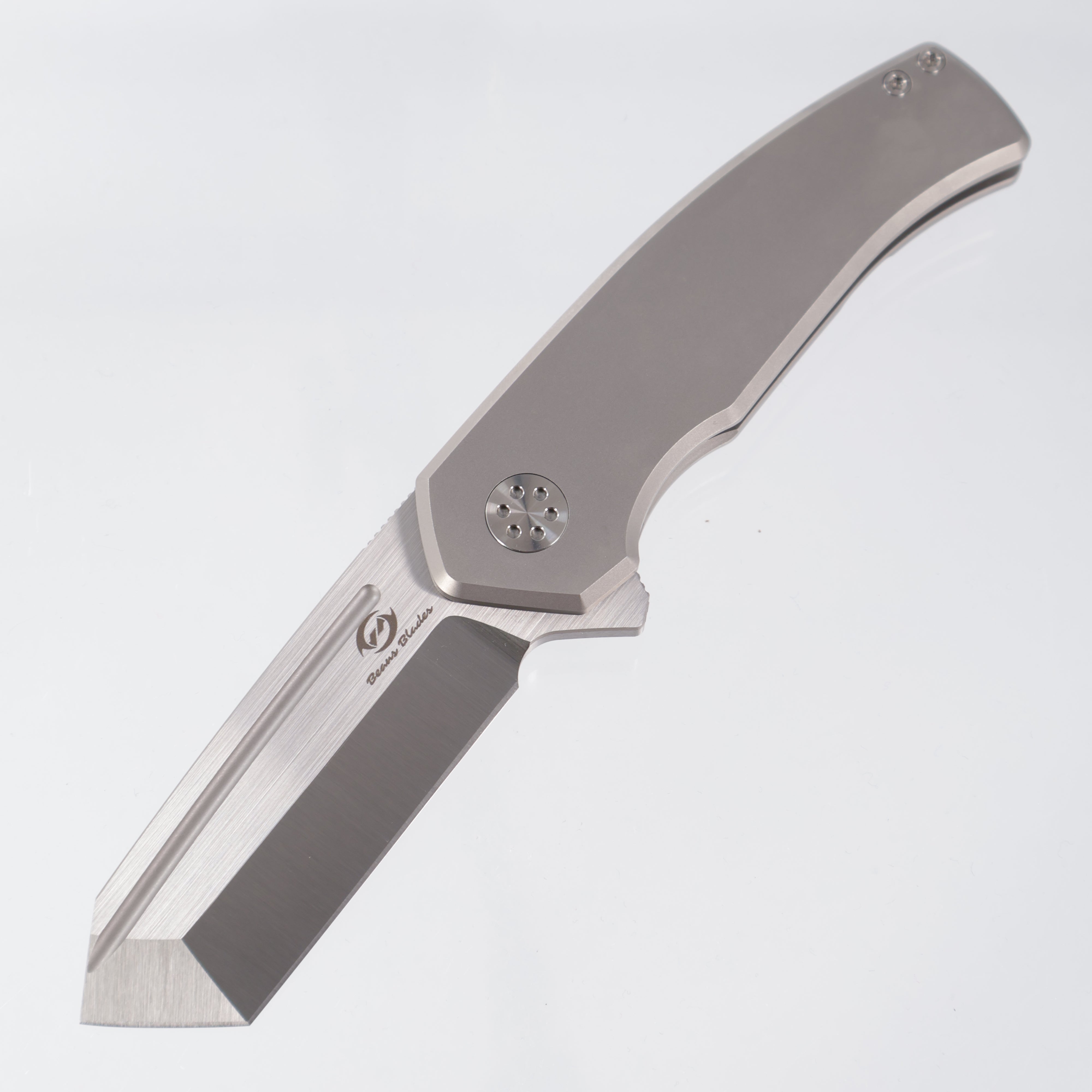 Beans Blades Mini Warrior Folder - Beadblast Titanium - Satin M390