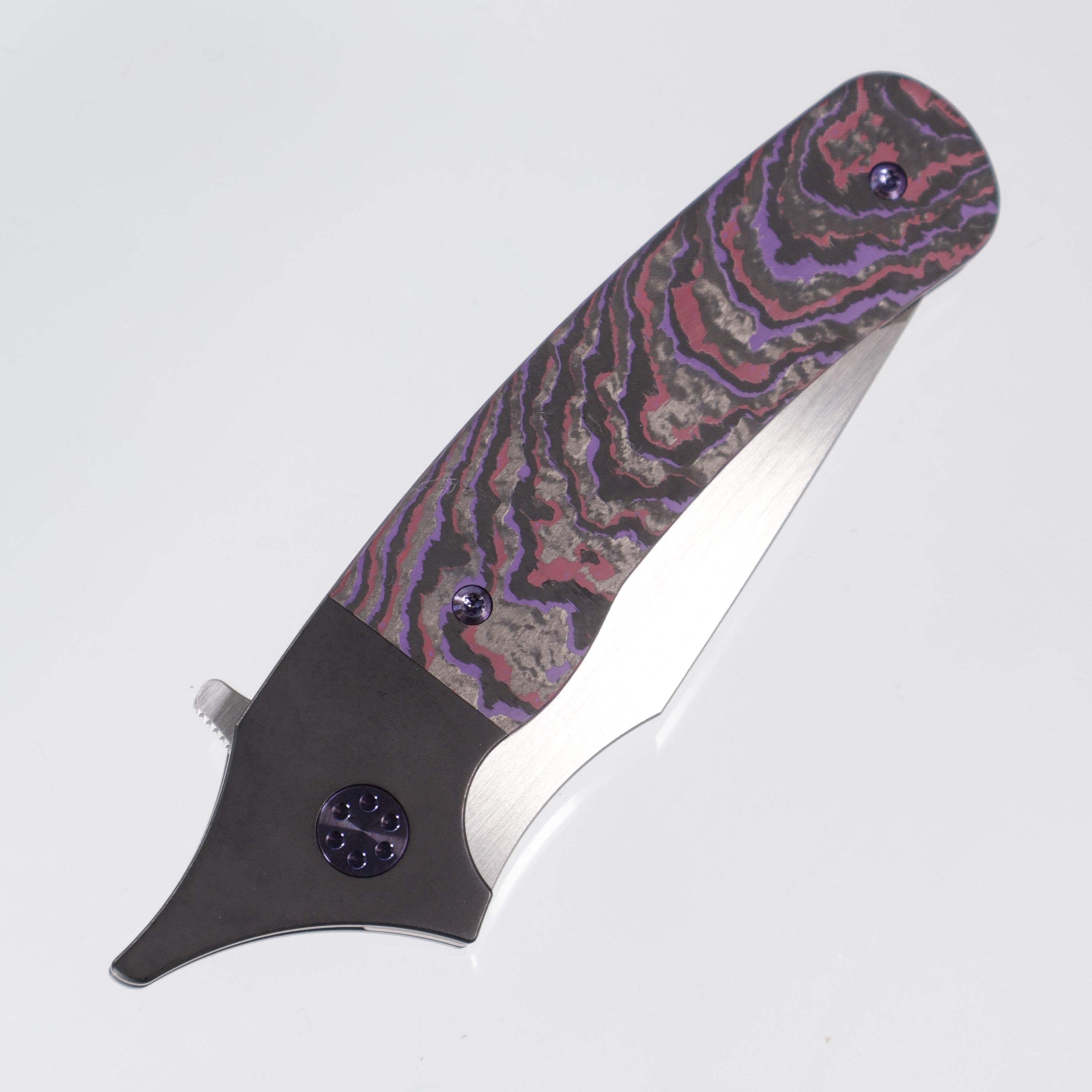 Beans Blades Javelin Folder - Black - Black PVD Titanium - Crosscut Purple Haze Fat Carbon - Satin M390