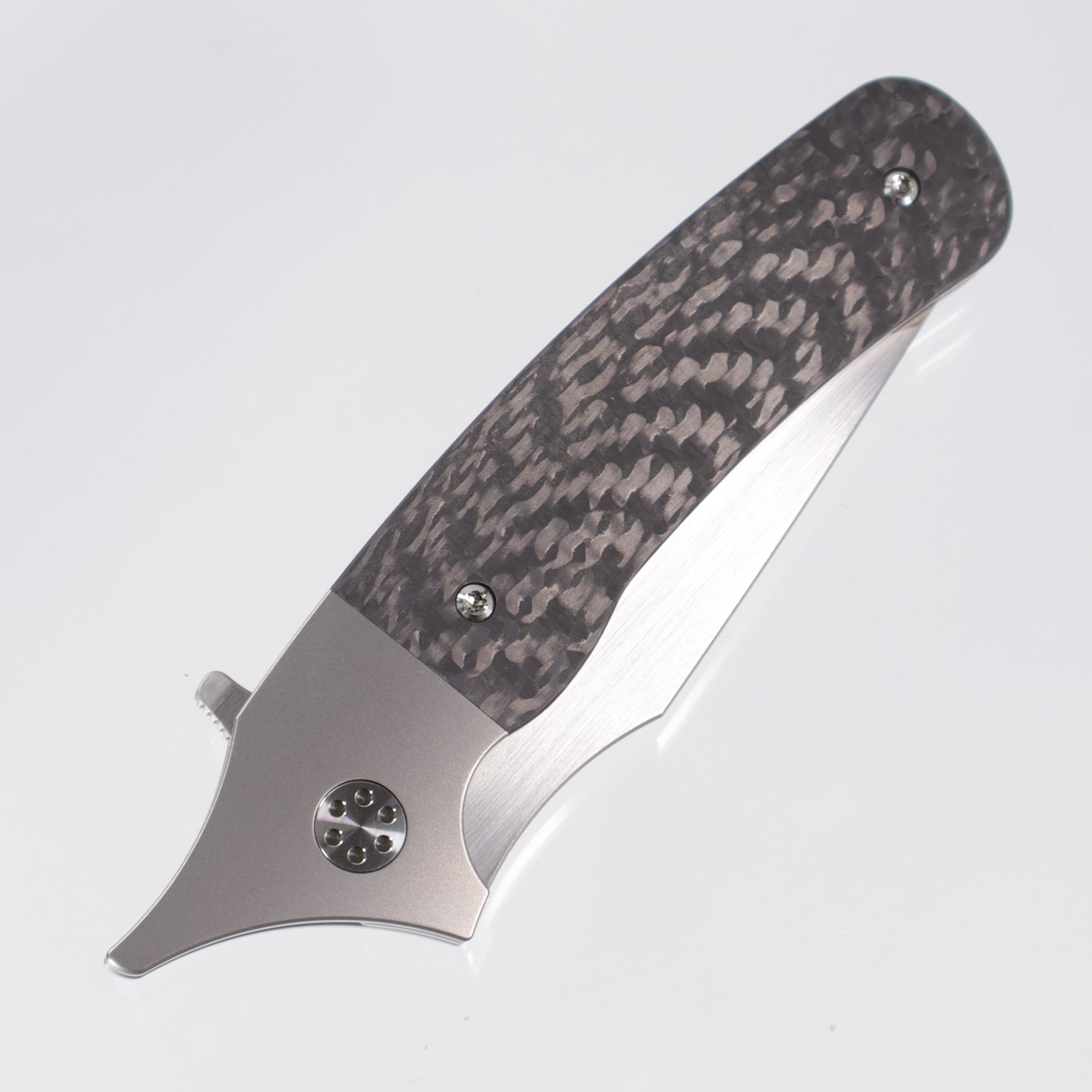 Beans Blades Javelin Folder - Beadblast Titanium - Carbon Fiber Twill - Satin M390