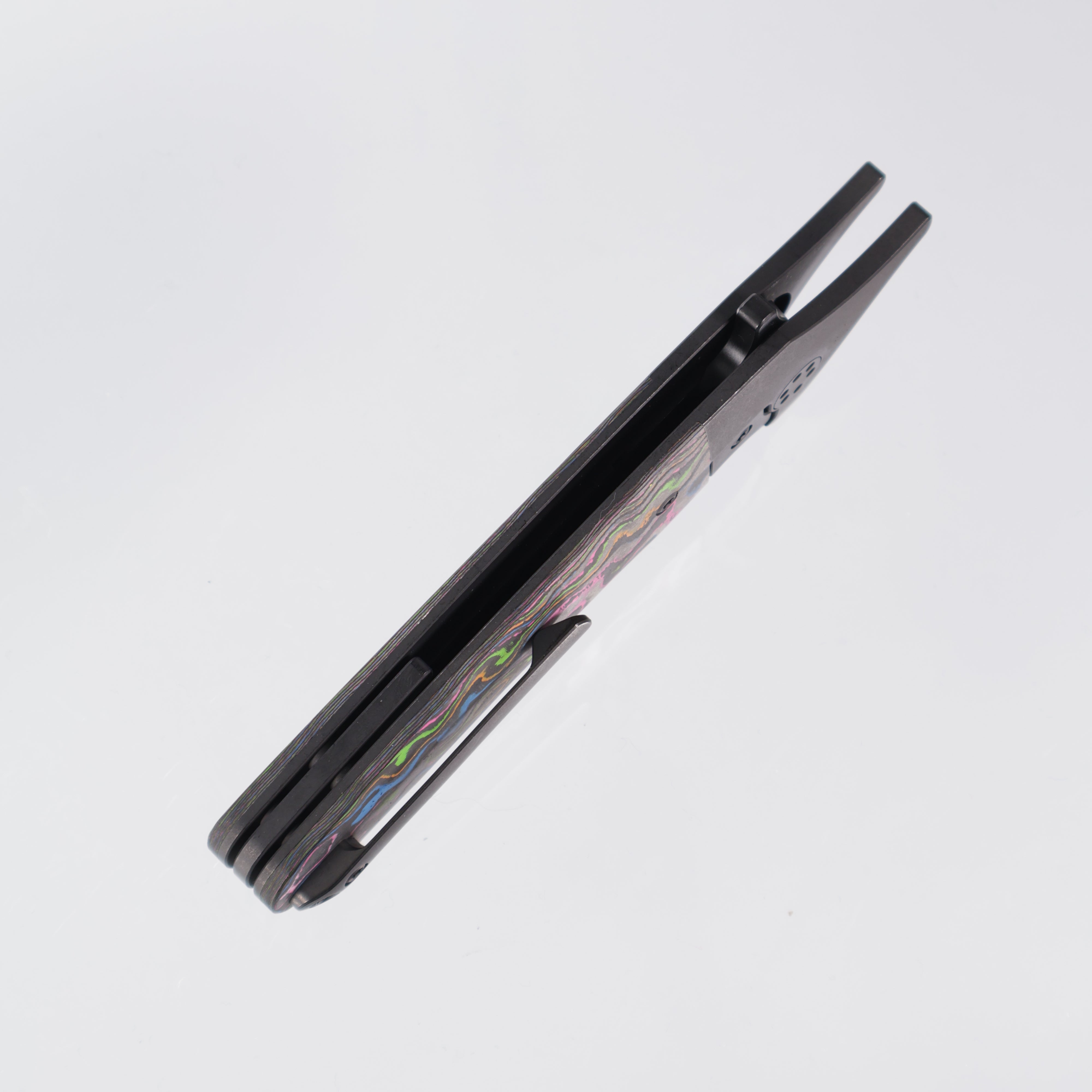 Beans Blades Javelin Folder - Black PVD Titanium - 80s Camo Carbon - PVD M390 - BR OP Exclusive