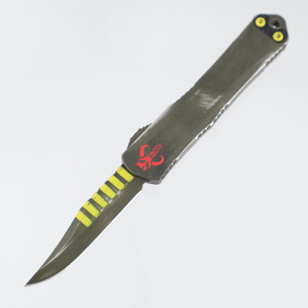 Heretic Manticore S Bowie - Bounty Hunter Cerakote w/ Boba Fett CamoCarbon Backplate - Cerakote Magnacut - H022B-A-BOUNTY *PRE-OWNED*