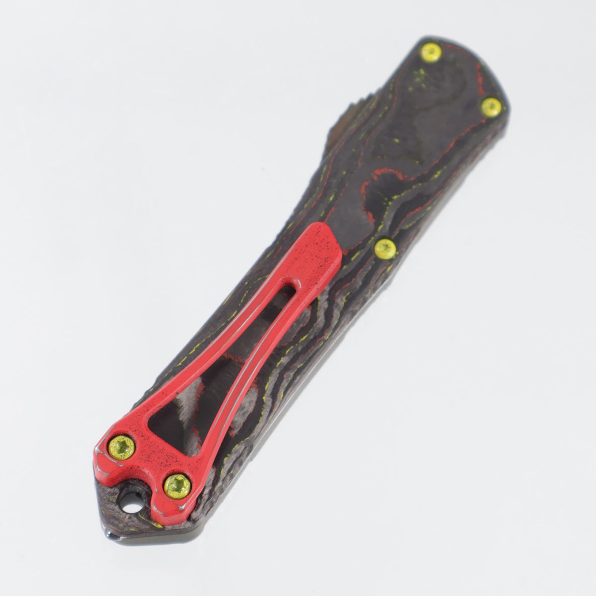 Heretic Manticore S Bowie - Bounty Hunter Cerakote w/ Boba Fett CamoCarbon Backplate - Cerakote Magnacut - H022B-A-BOUNTY *PRE-OWNED*