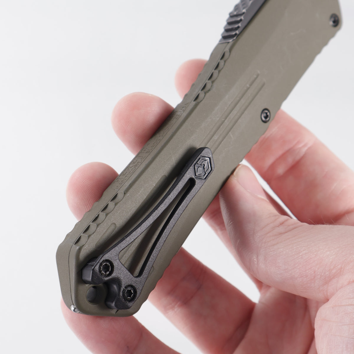 Heretic Manticore X Double Edge Blade Show 2022 Special - Bomb Green Cerakote Grooved Aluminum - Battle Black Elmax *PRE-OWED*