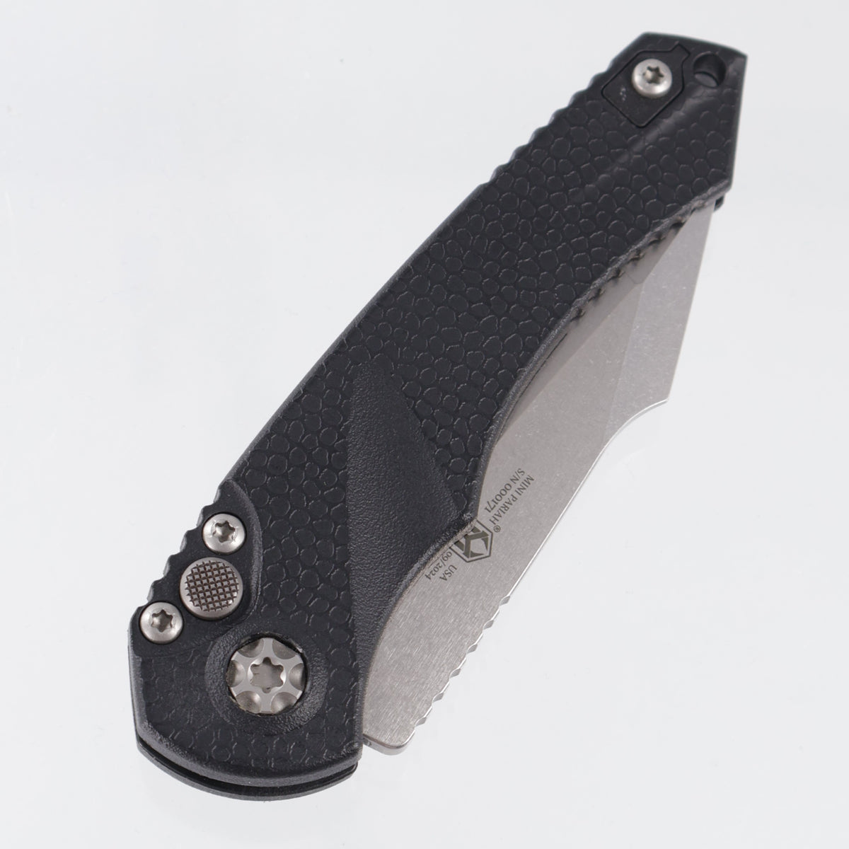 Heretic Mini Pariah Auto Tanto - Black Polymer - Stonewash Magnacut - H055-2A *PRE-OWNED* *NO BOX*