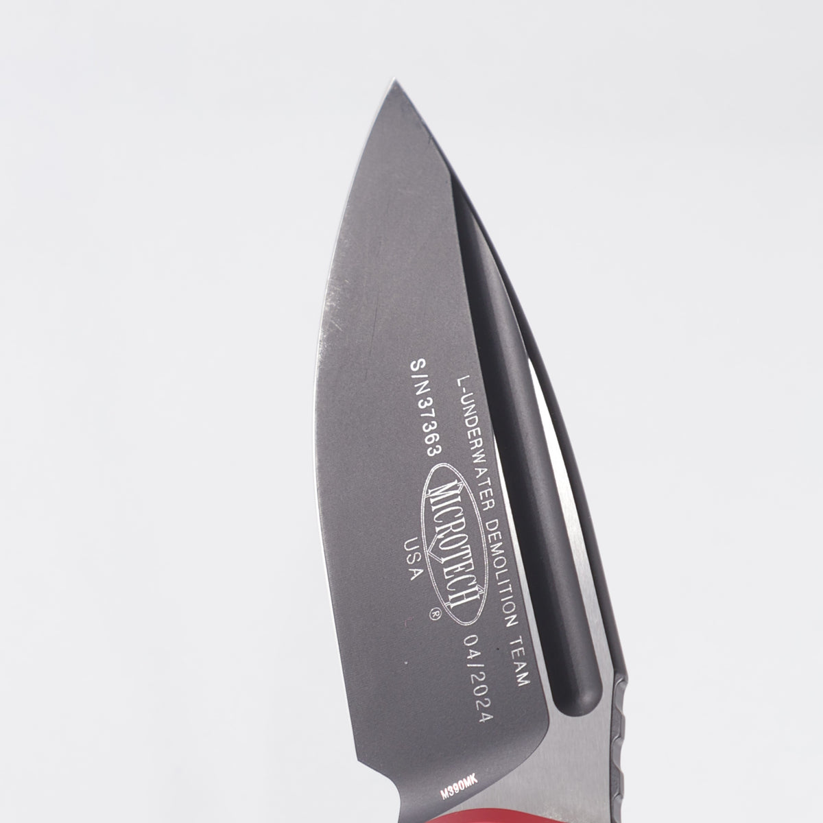 Microtech LUDT Gen III Single Edge - Red Aluminum - Black Standard M390MK - 1135-1 RD *PRE-OWNED*
