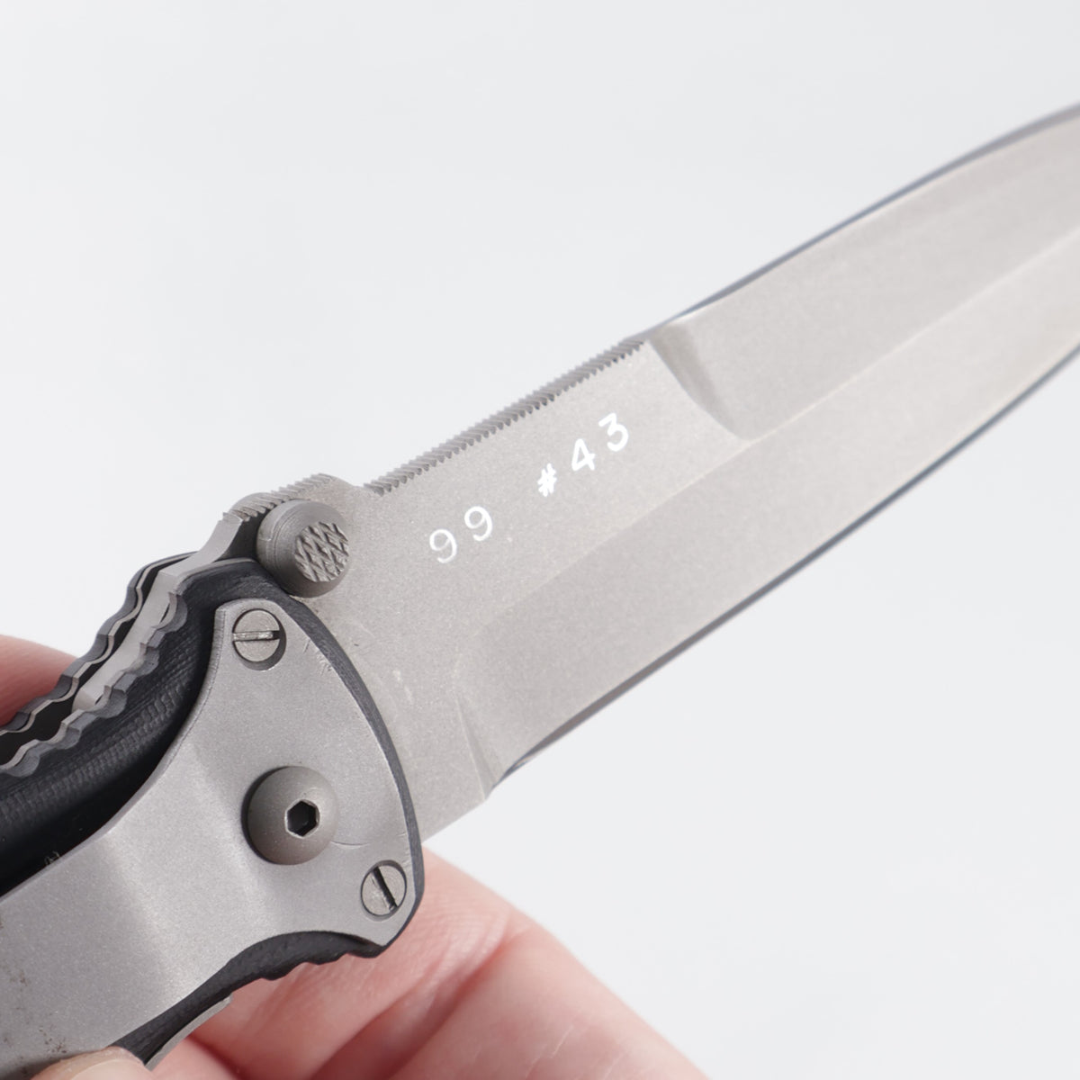Butch Vallotton Fairgate Covert Dual Action - Black G10 - Beadblast Blade - 99 #43 *PRE-OWNED*