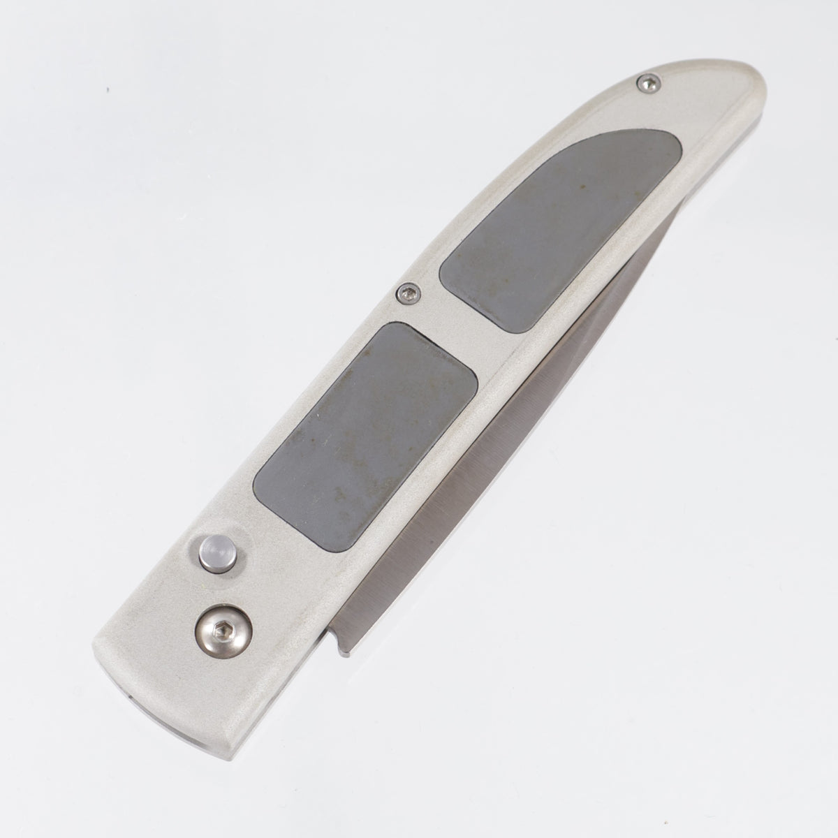 Bali-Song (Benchmade) 3000s Mel Pardue Automatic Concept Piece (One of Three) - Silver Aluminum w/ Rubberized Inserts - Skeletonized Partial Serrate Satin Blade *PRE-OWNED*