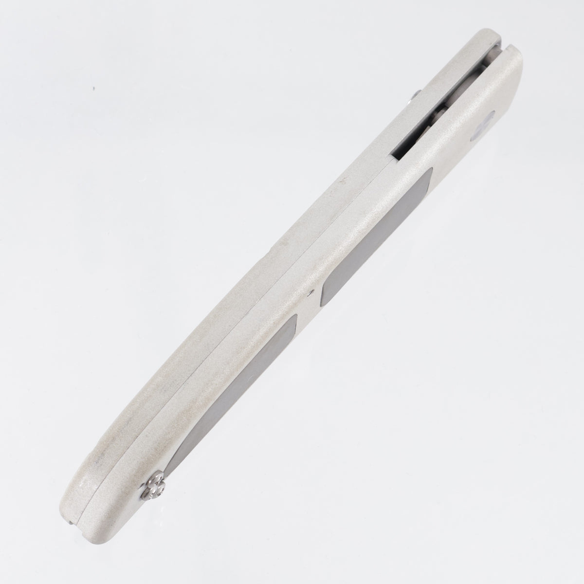 Bali-Song (Benchmade) 3000s Mel Pardue Automatic Concept Piece (One of Three) - Silver Aluminum w/ Rubberized Inserts - Skeletonized Partial Serrate Satin Blade *PRE-OWNED*