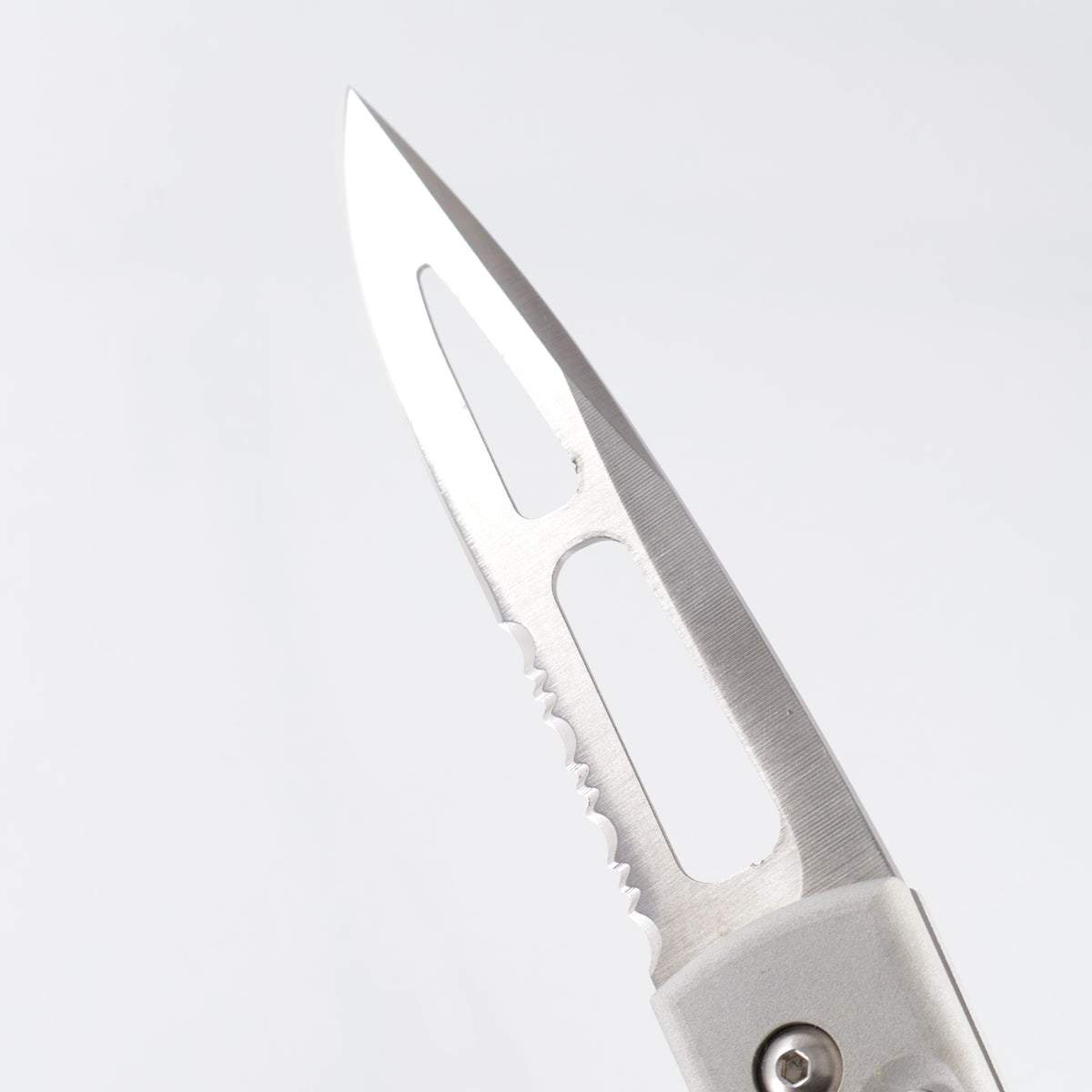 Bali-Song (Benchmade) 3000s Mel Pardue Automatic Concept Piece (One of Three) - Silver Aluminum w/ Rubberized Inserts - Skeletonized Partial Serrate Satin Blade *PRE-OWNED*