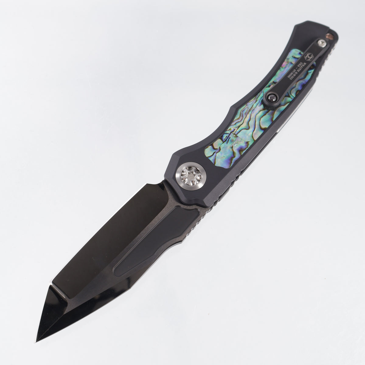 Heretic Wraith V4 Auto Tanto Custom - Aluminum Chassis w/ Abalone Inlays - DLC Cracked Ice Compound Grind M390 - SN: 011 *PRE-OWNED*
