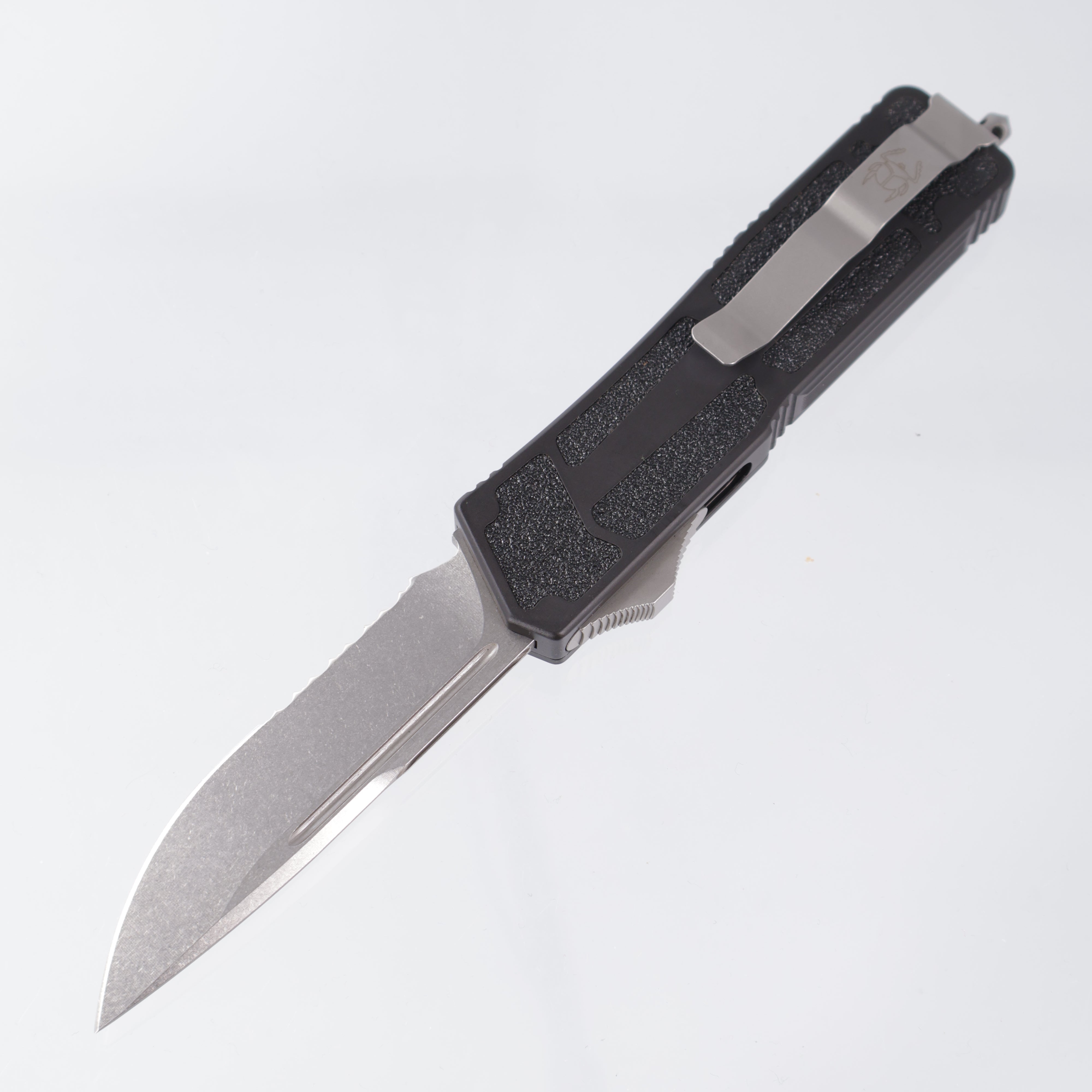 Vintage Microtech QD Scarab - Stonewash Partial Serrated S30V - Black Aluminum w/ Grip Tape inlays - 07/2003 Build *PRE-OWNED*