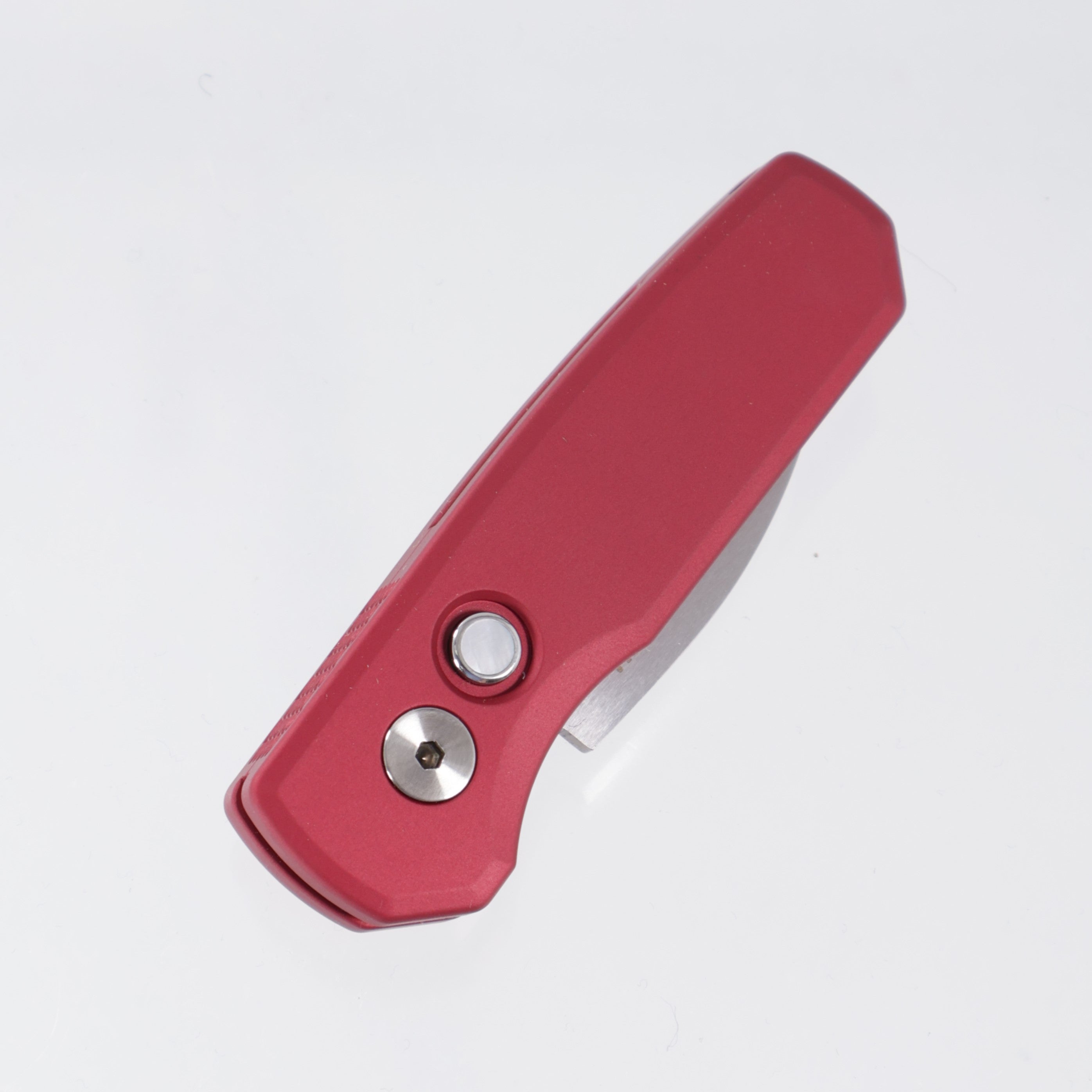 Pro-Tech Runt 5 - Red Aluminum w/ White Pearl Button - Satin Magnacut Wharncliffe - R5300-LTD Red *PRE-OWNED
