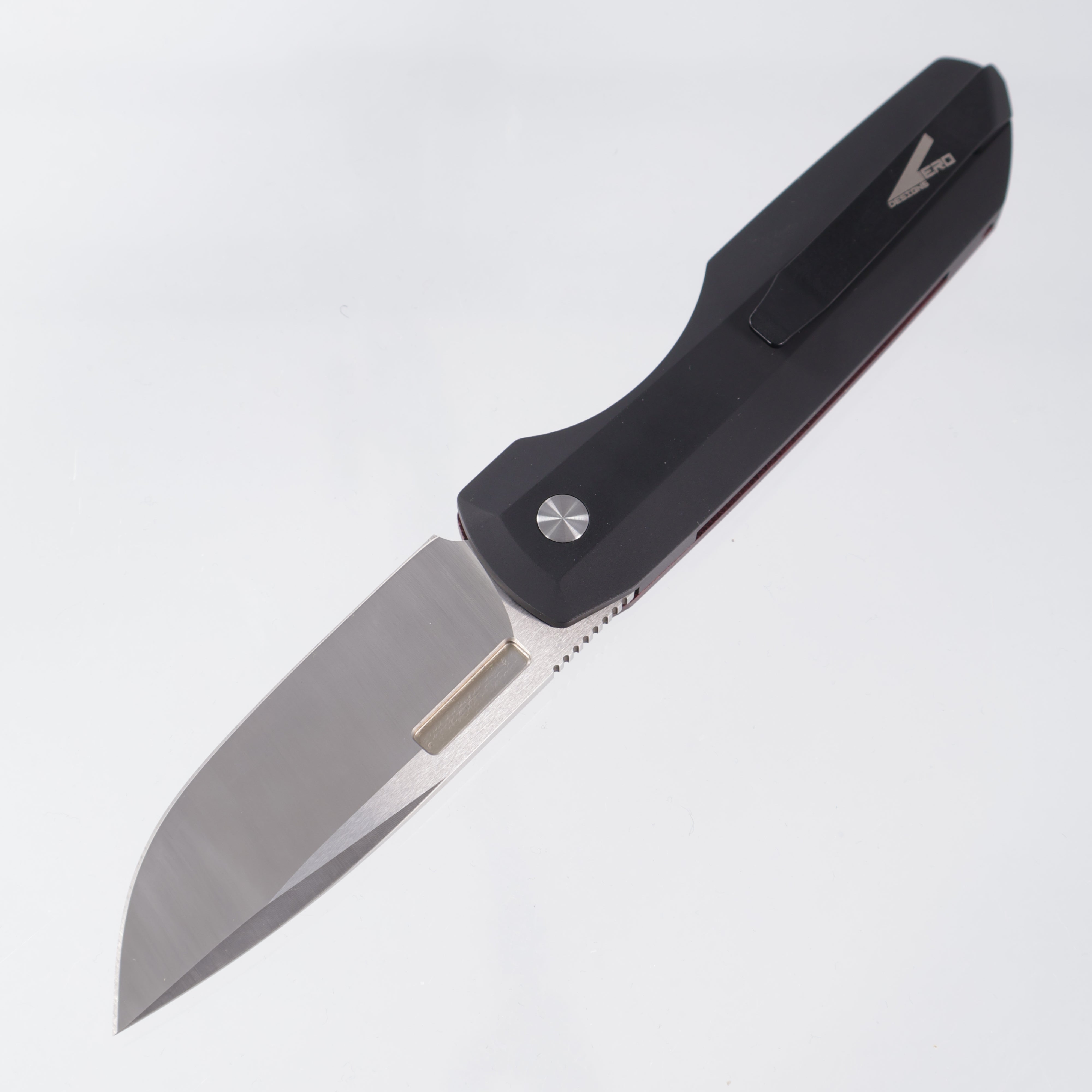 Pro-Tech Vero Synapse Auto - Burgundy Micarta Lid w/ Pearl Button - Satin Magnacut - 2025 Synapse Custom 002 *PRE-OWNED*