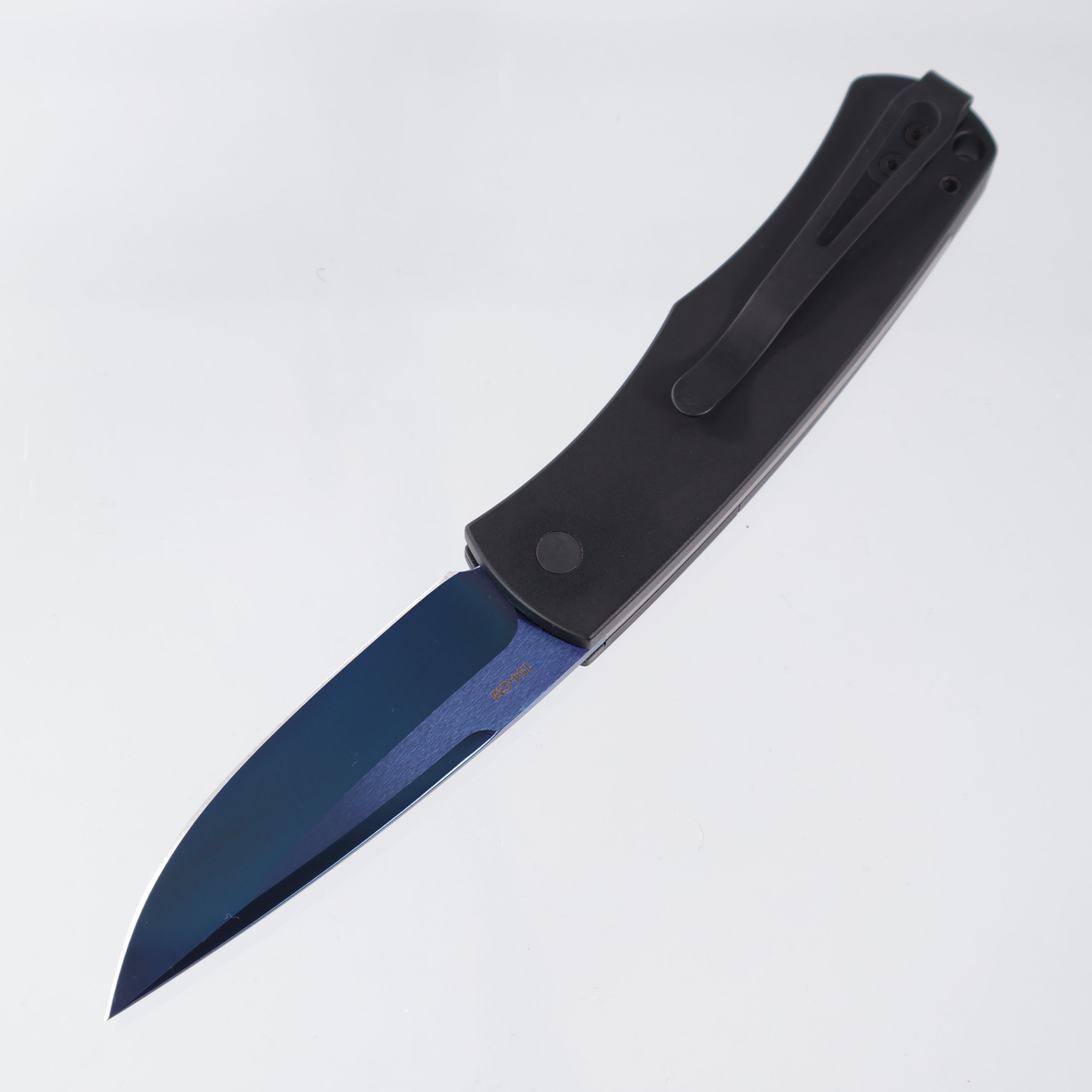 Pro-Tech Whiskers - Black Aluminum w/ Textured Bolster - Sapphire 154CM - BR-1 SB *PRE-OWNED*