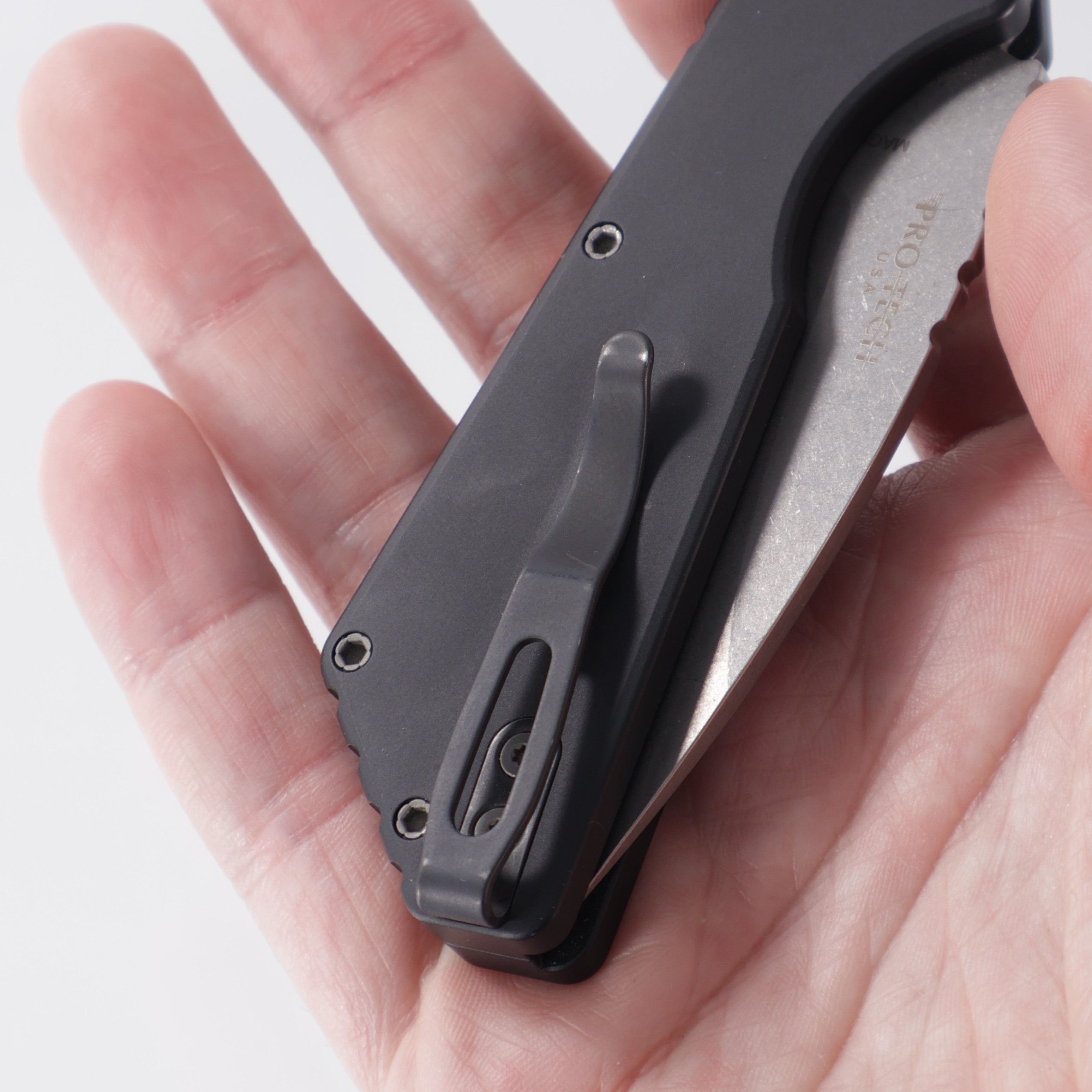 Pro-Tech Strider PT+ - Black Aluminum - Stonewash Magnacut - PT201 *PRE-OWNED*
