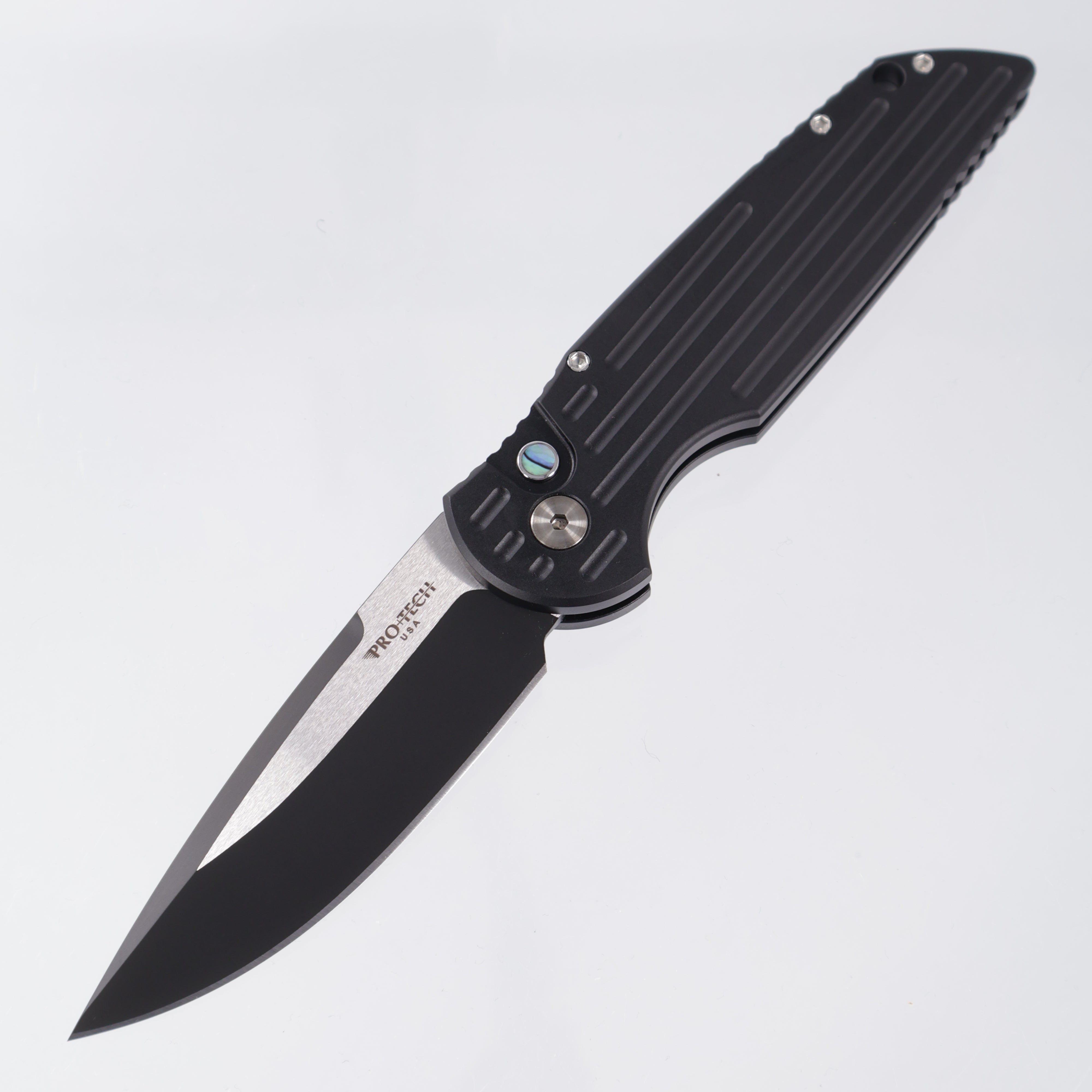 Pro-Tech TR-3 - Black Aluminum w/ Grooves & Abalone Button - 2-Tone DLC Magnacut - 2024.BLADEWEST.03 *PRE-OWNED*