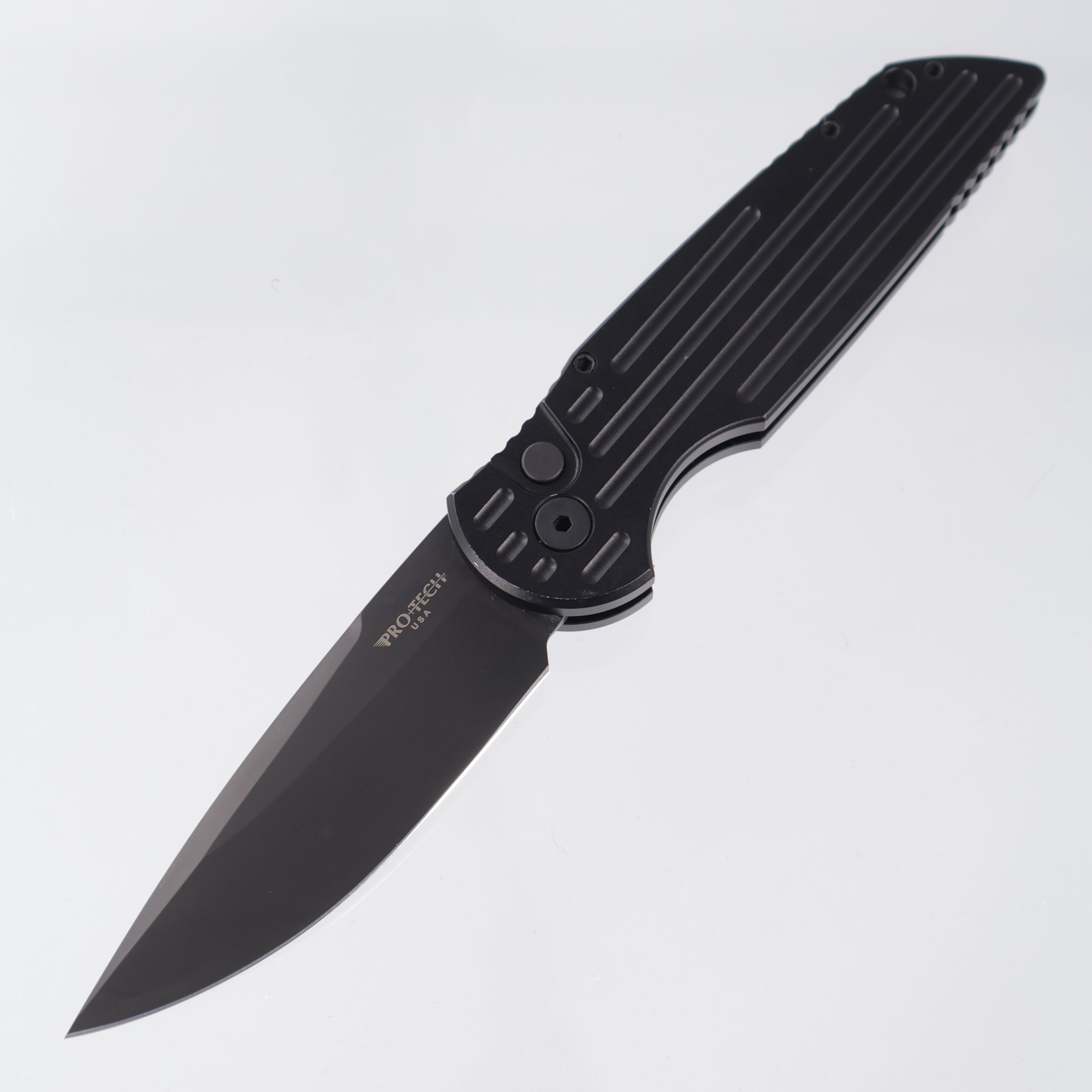Pro-Tech TR-3 SWAT - Black Aluminum w/ Grooves - DLC 154CM *PRE-OWNED*