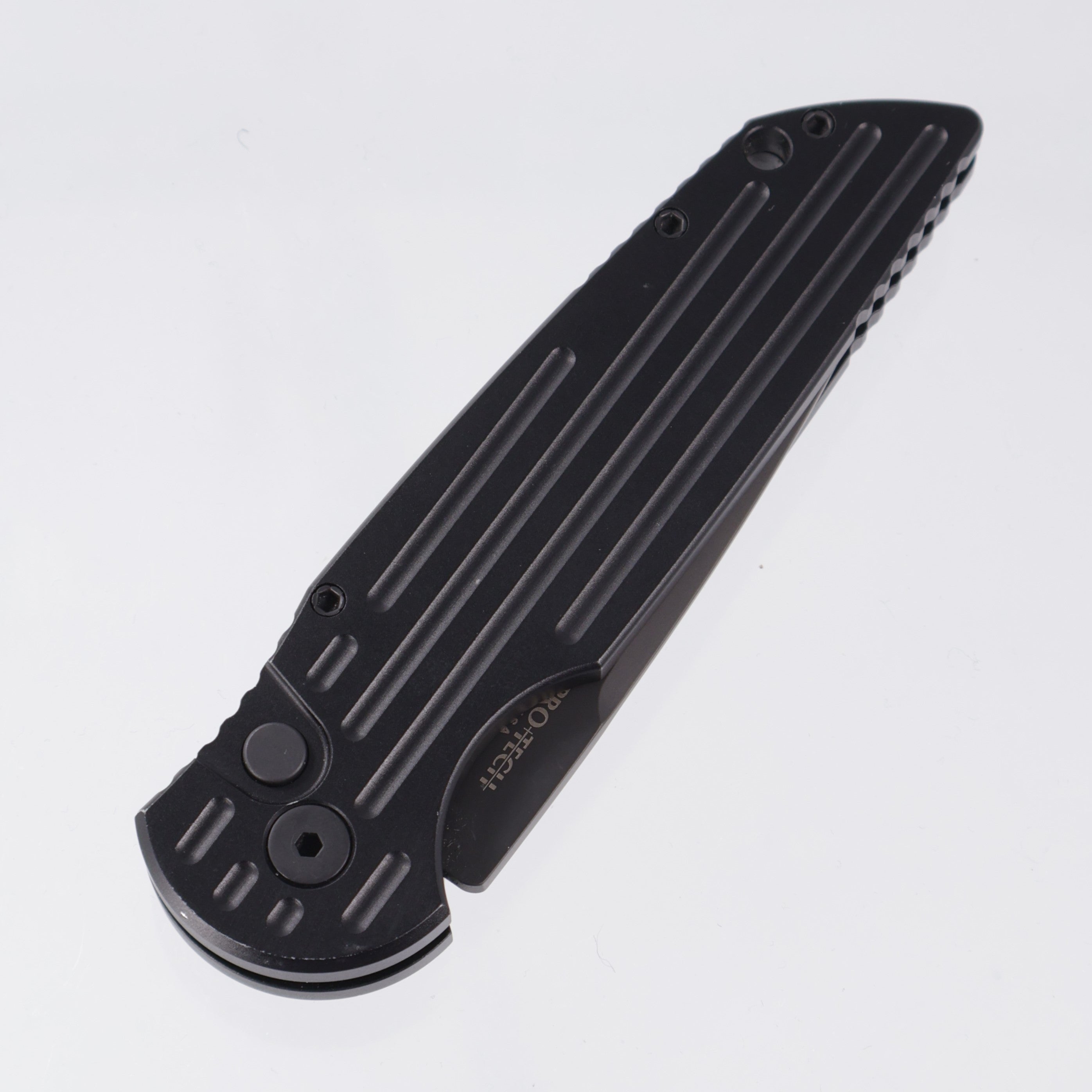 Pro-Tech TR-3 SWAT - Black Aluminum w/ Grooves - DLC 154CM *PRE-OWNED*
