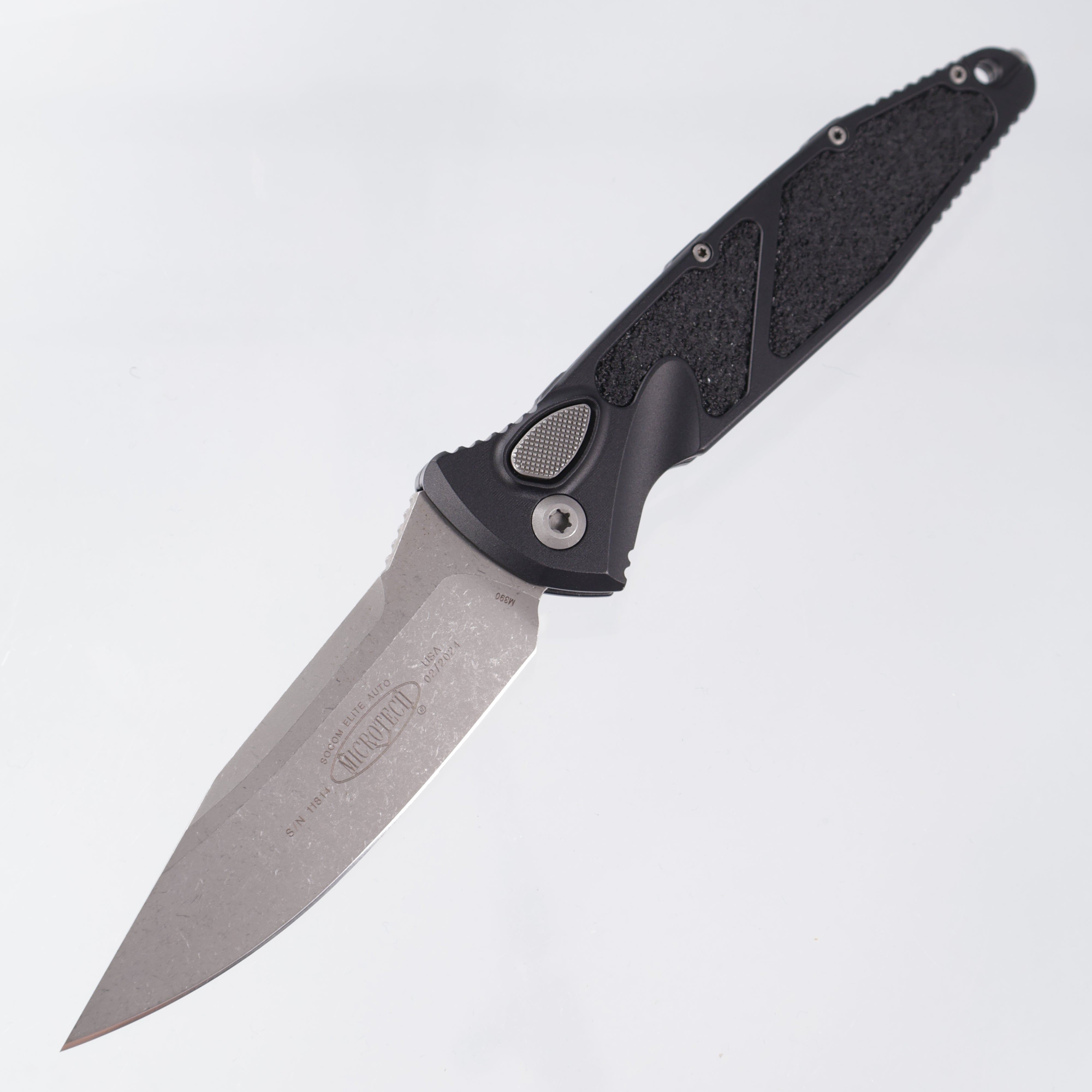Microtech Socom Elite Auto Single Edge - Black Aluminum w/ Traction Inlays - Apocalyptic M390 - 160A-10 AP *PRE-OWNED*