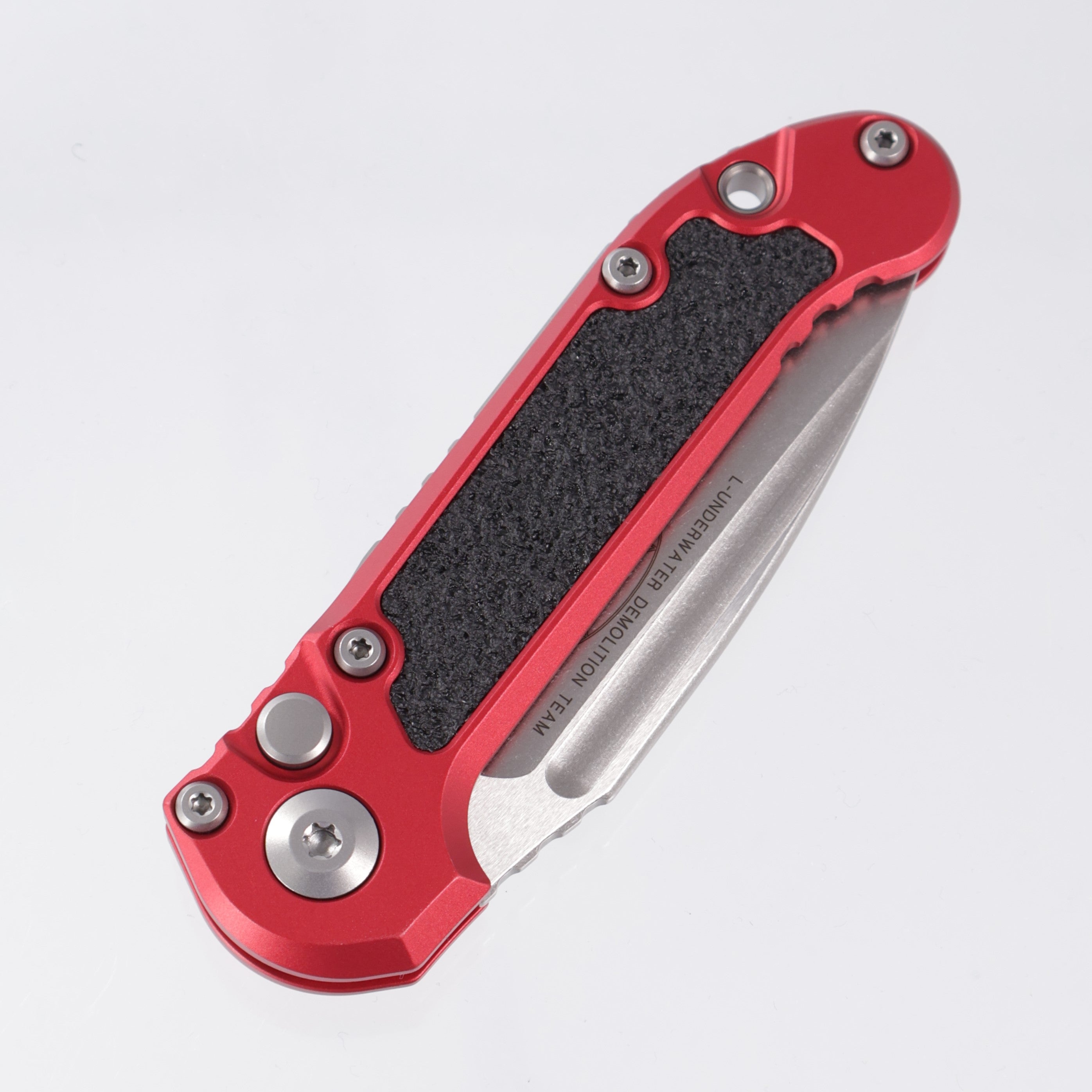 Microtech LUDT Gen III Single Edge - Red Aluminum w/ Traction Inlays - Stonewash M390MK - 1135-10 RD *PRE-OWNED*
